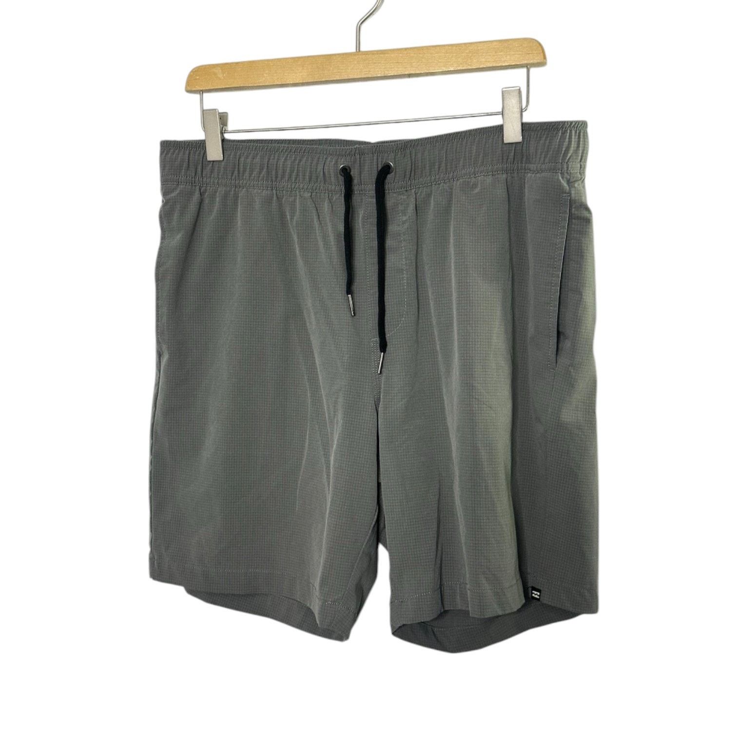 Billabong Billabong Surftrek Perf Elastic in Pewter Shorts Large Size US 36 / EU 52 - 1 Thumbnail
