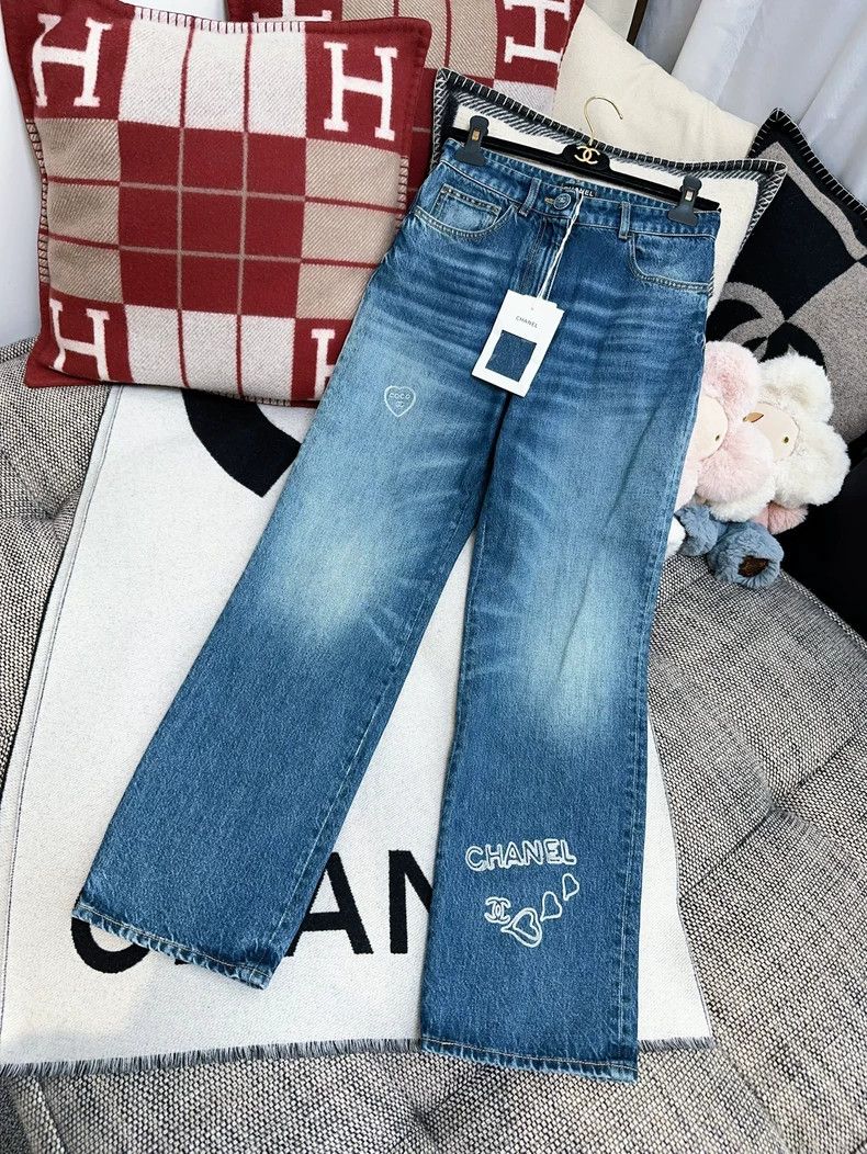 Chanel Chanel 24b Autumn and Winter Love Embroidery Graffiti Blue Size 42" / US 20 - 3 Thumbnail