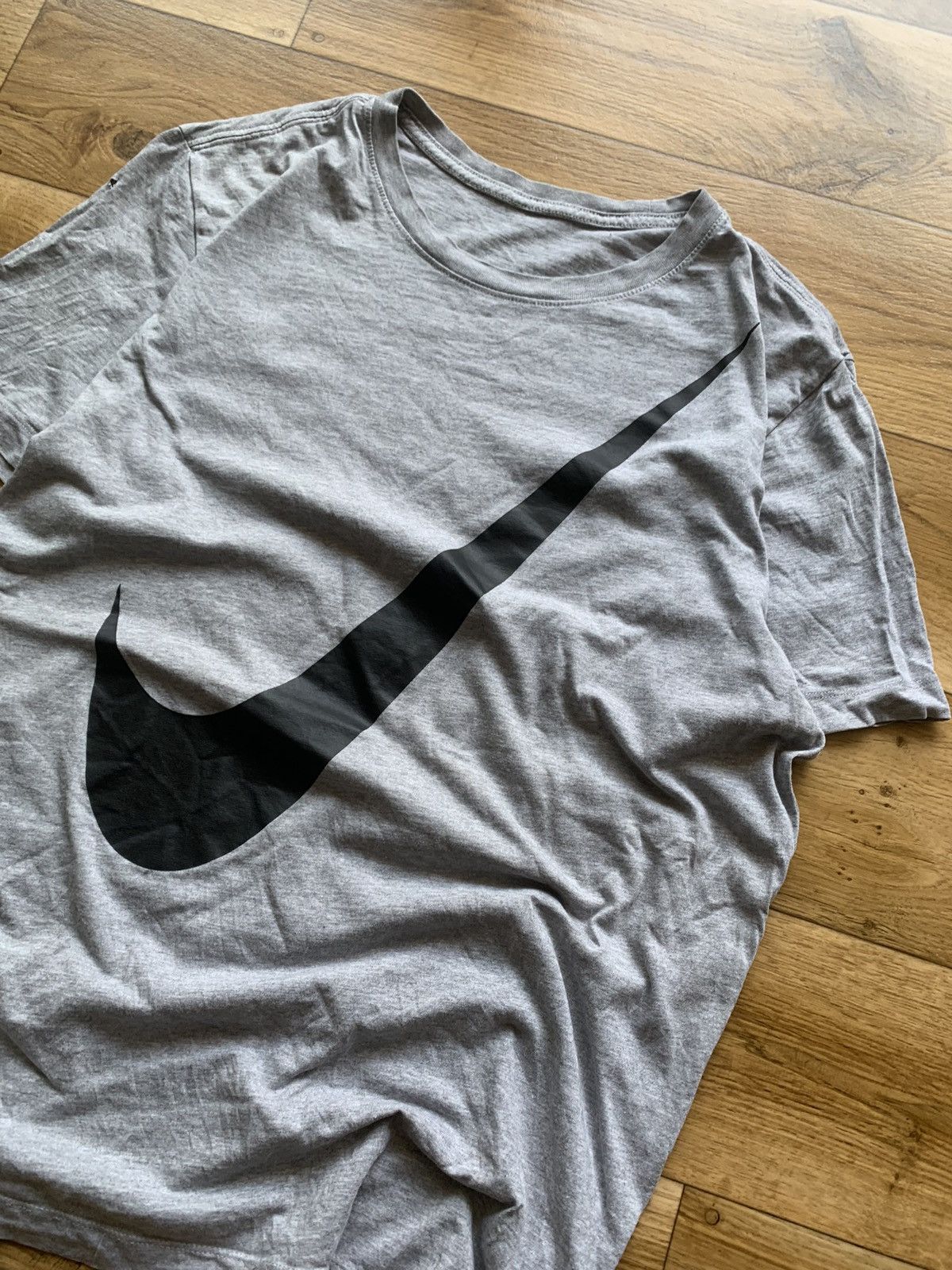 Nike × Vintage Nike Vintage Big Logo Tee Avantgard Size US L / EU 52-54 / 3 - 2 Thumbnail