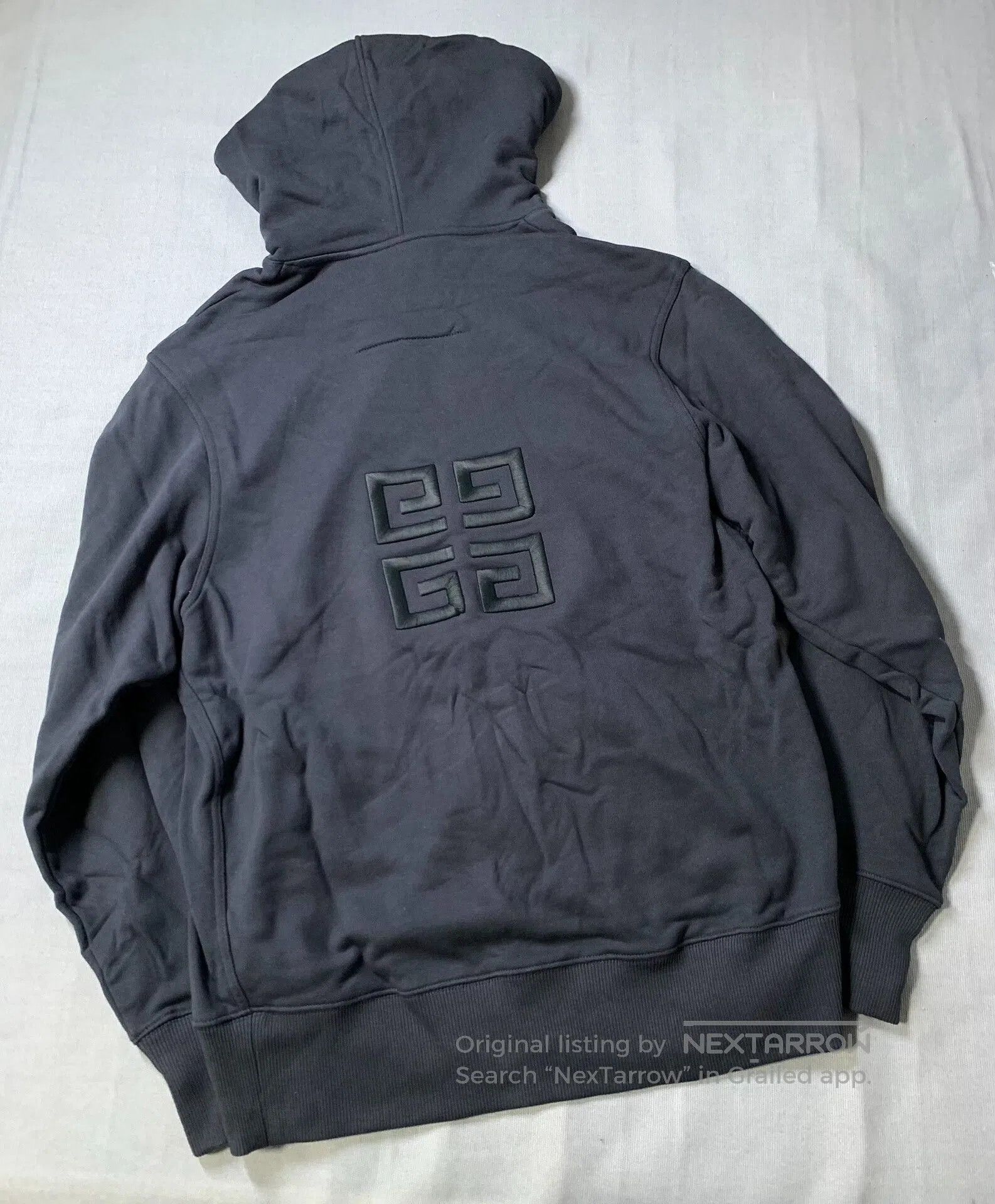 Givenchy Givenchy Embroidered Logo Hoodie. Size US XL / EU 56 / 4 - 3 Thumbnail
