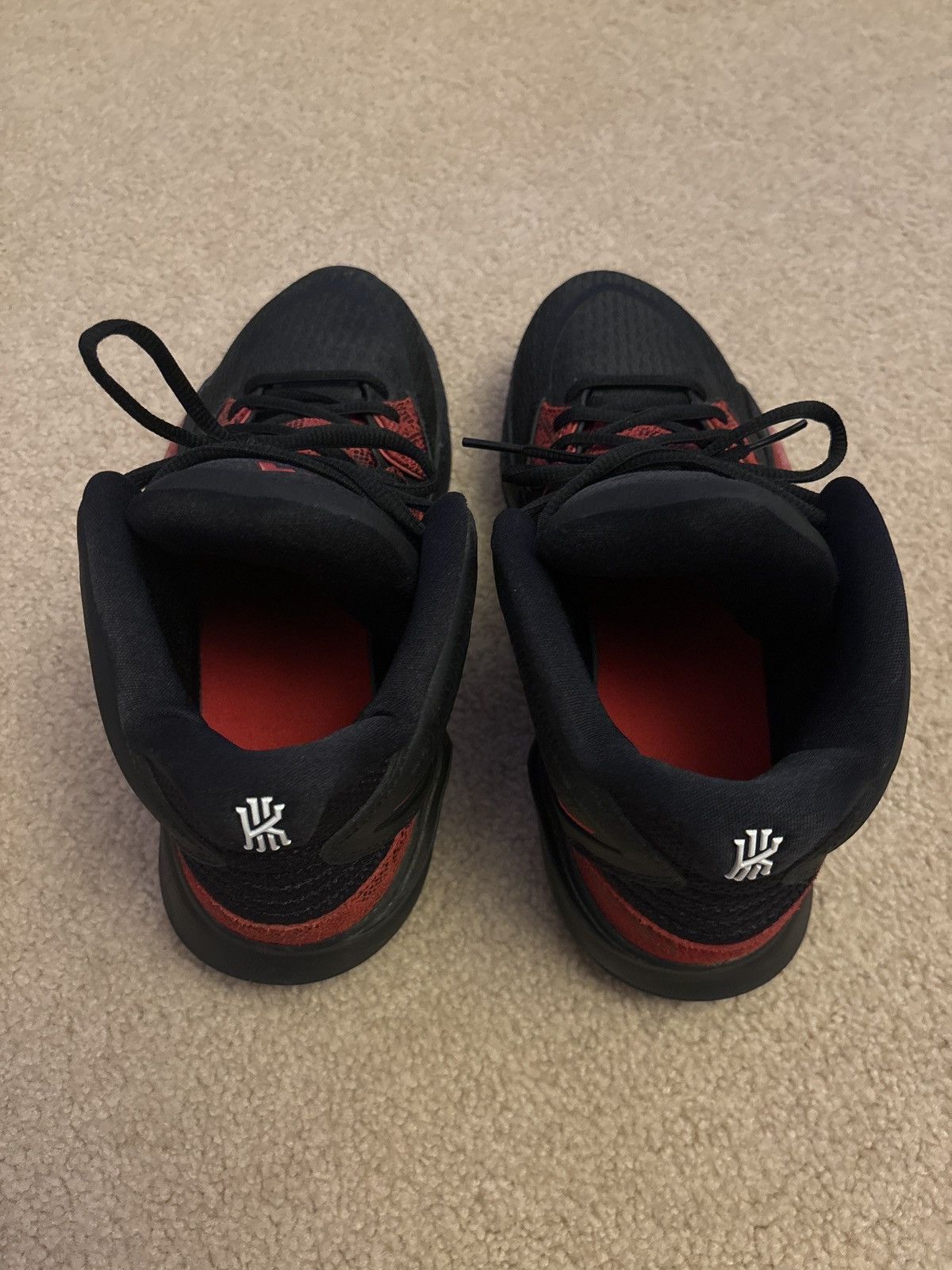 Nike Kyrie Infinity Black/Red Men 9 US Size US 9 / EU 42 - 5 Thumbnail