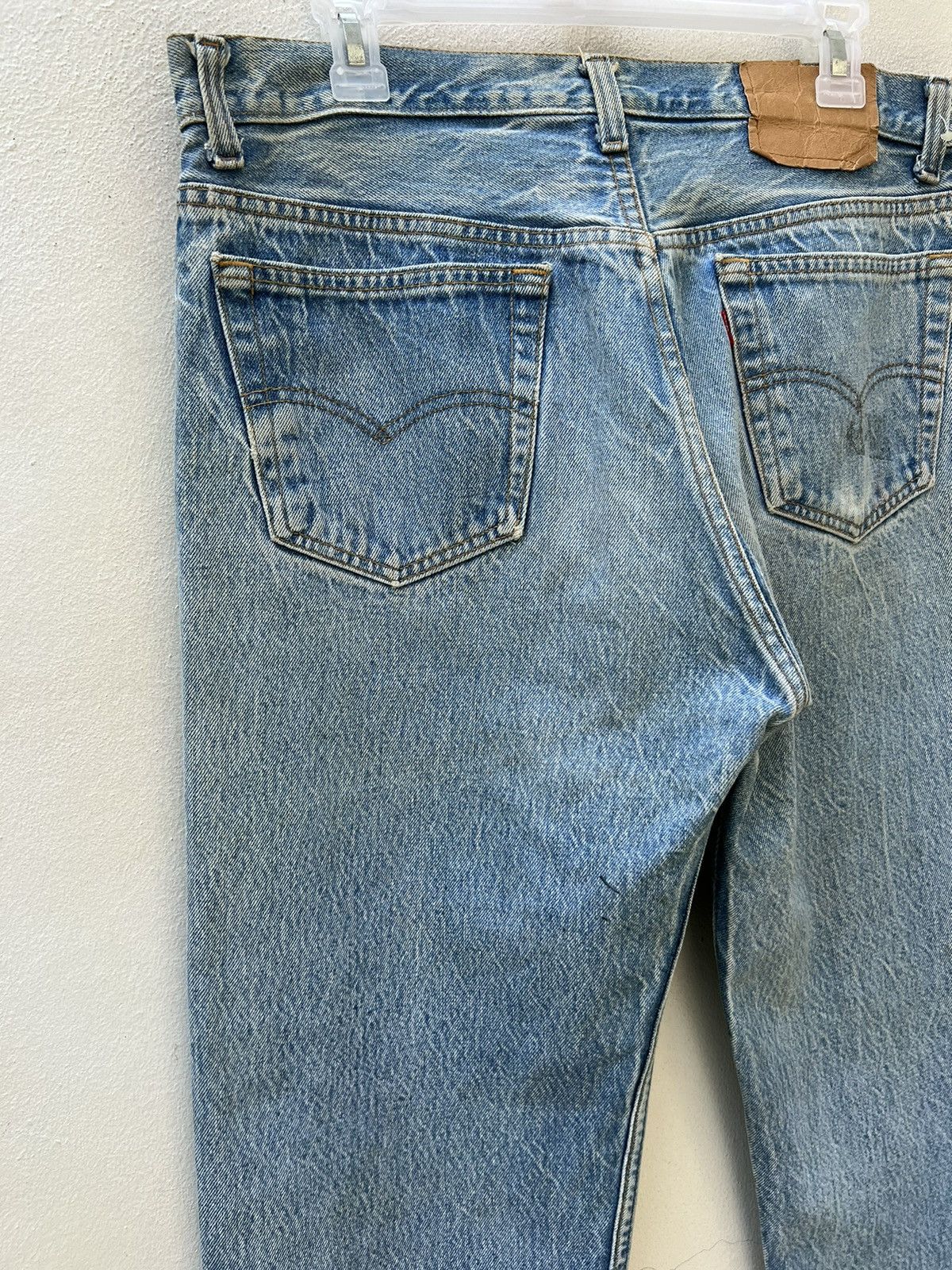 Levi's Vintage 80s Levi’s 501 Faded Light Blue Denim Jeans Size US 34 / EU 50 - 15 Thumbnail