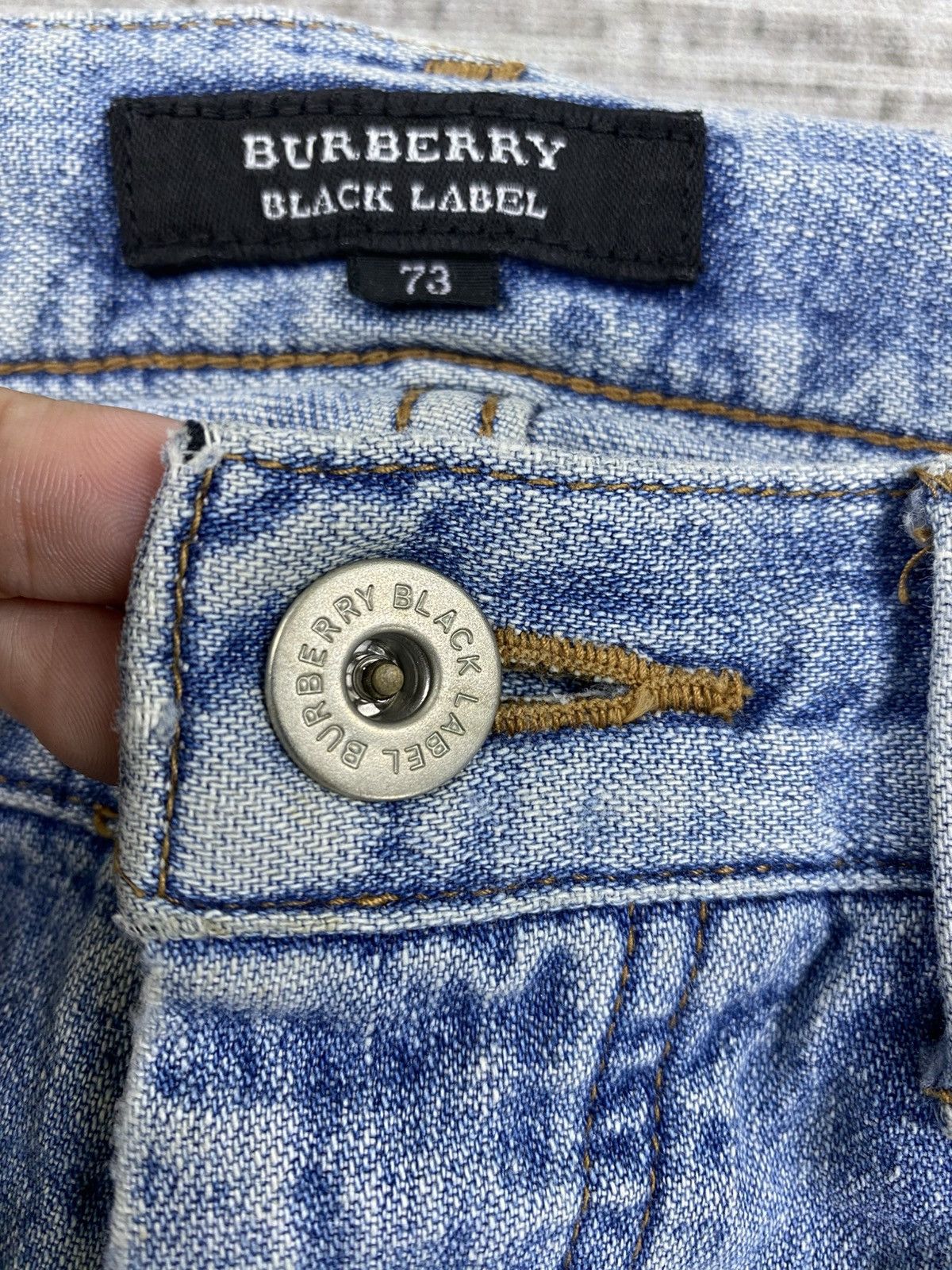 Burberry × Japanese Brand × Vintage Vintage Burberry Black Label Distressed Denim Pants Size US 30 / EU 46 - 12 Thumbnail