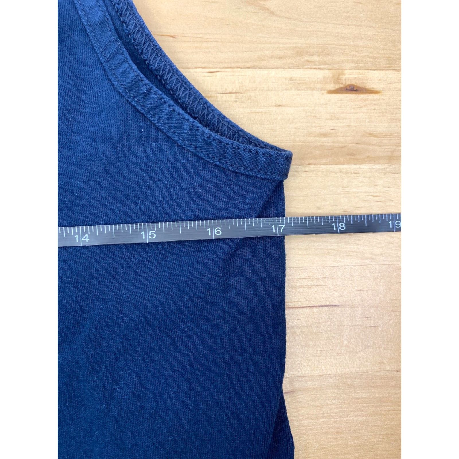 Vintage Salty Crew Tank Top Blue Small Men Sleeveless T-Shirt Fishing Tuna Thrill Seekers And Risk Takers Size US S / EU 44-46 / 1 - 6 Thumbnail