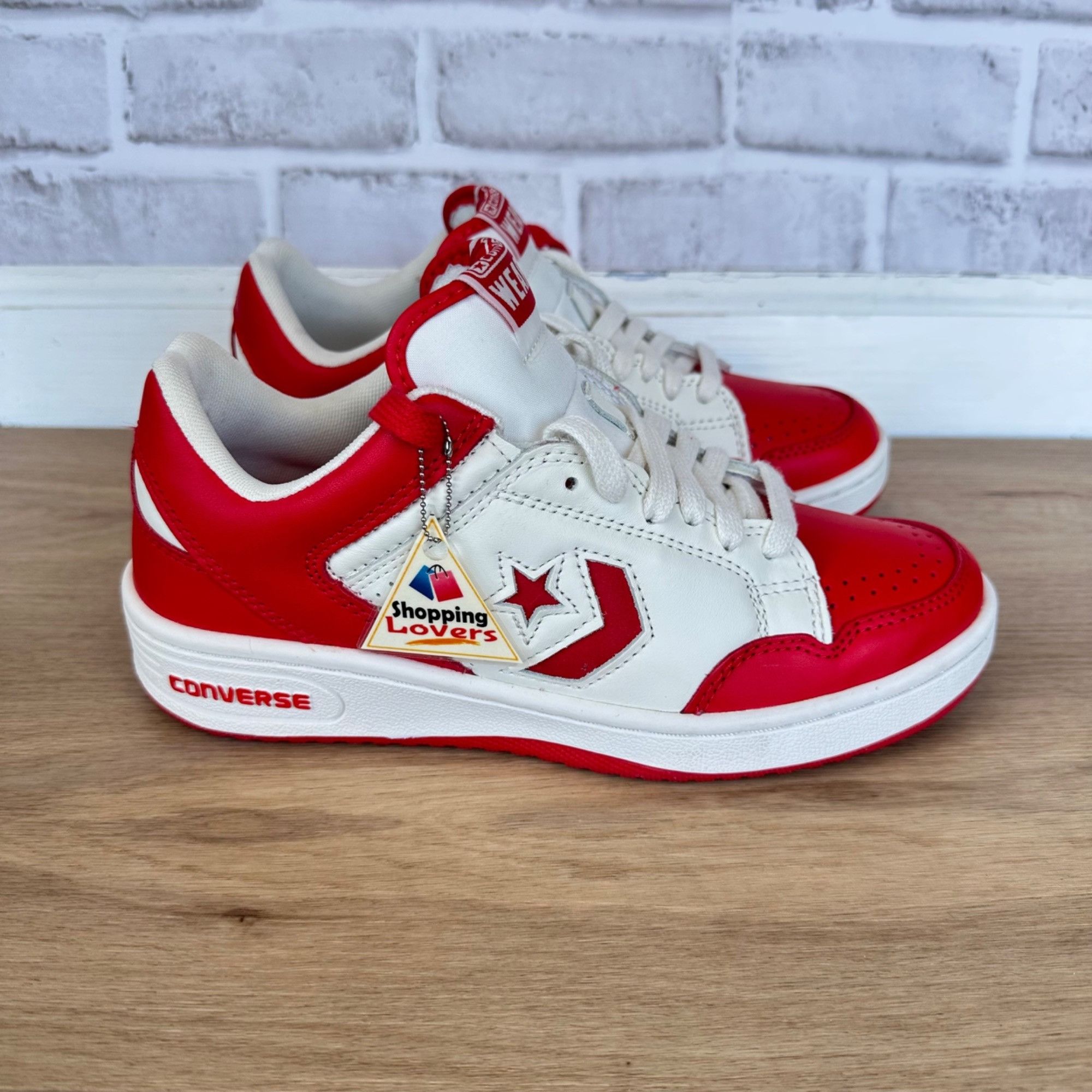Converse Converse Weapon Low Red White 6.5 Men Shoes Bird Magic Ervin Size US 6.5 / EU 39-40 - 2 Thumbnail