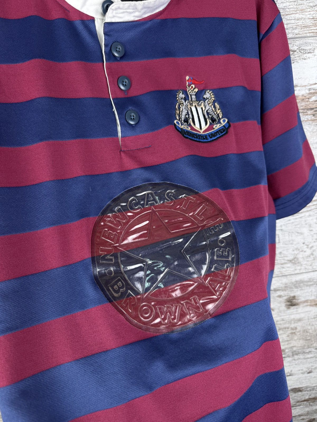 Vintage Mens Vintage Soccer Draw NewCastle United T-Shirt jersey tee Size US L / EU 52-54 / 3 - 7 Thumbnail