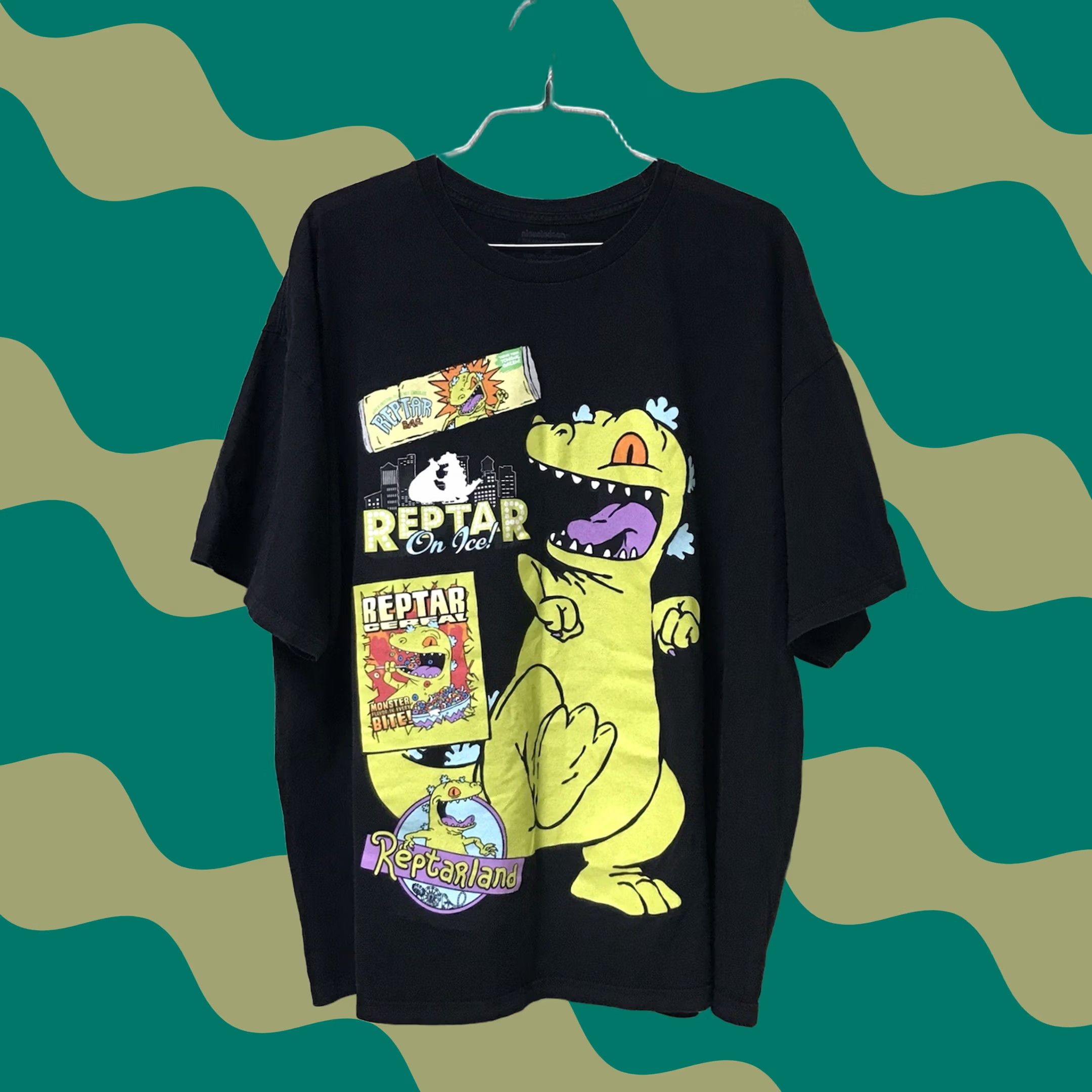 Nickelodeon Nickelodeon Reptar Promotional Graphic T-Shirt Unisex Adults 3XL Black Crew Neck 2018 Rugrats 90s Retro Cartoon Dinosaurnað Size XXL / US 16-18 / IT 52-54 - 1 Thumbnail