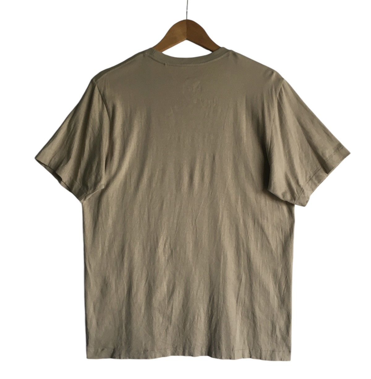 Japanese Brand × Pharrell × Uniqlo FINAL DROP ‼️ Uniqlo X Pharrell Williams T-Shirt Size US M / EU 48-50 / 2 - 2 Thumbnail
