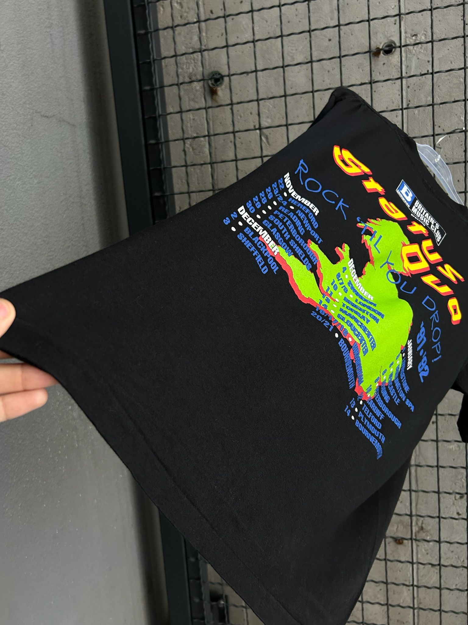 Band Tees Vintage 1992 Status Quo Rock'Til You Rock Band Tour T-shirt Size US M / EU 48-50 / 2 - 11 Thumbnail