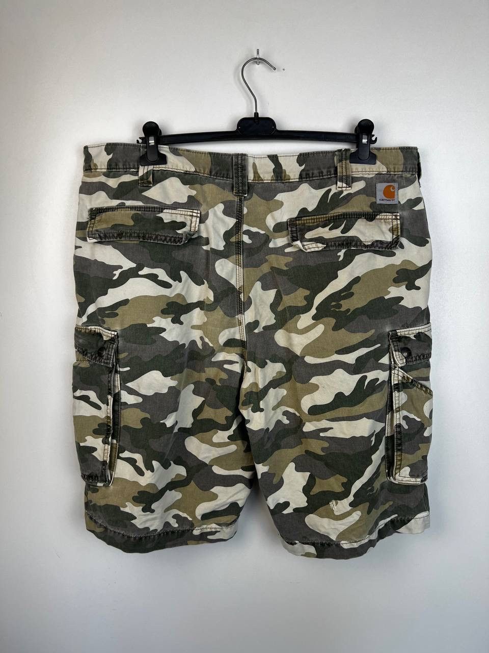 Carhartt Carhartt workwear vintage streetwear cargo shorts size 40 Size US 40 / EU 56 - 8 Thumbnail