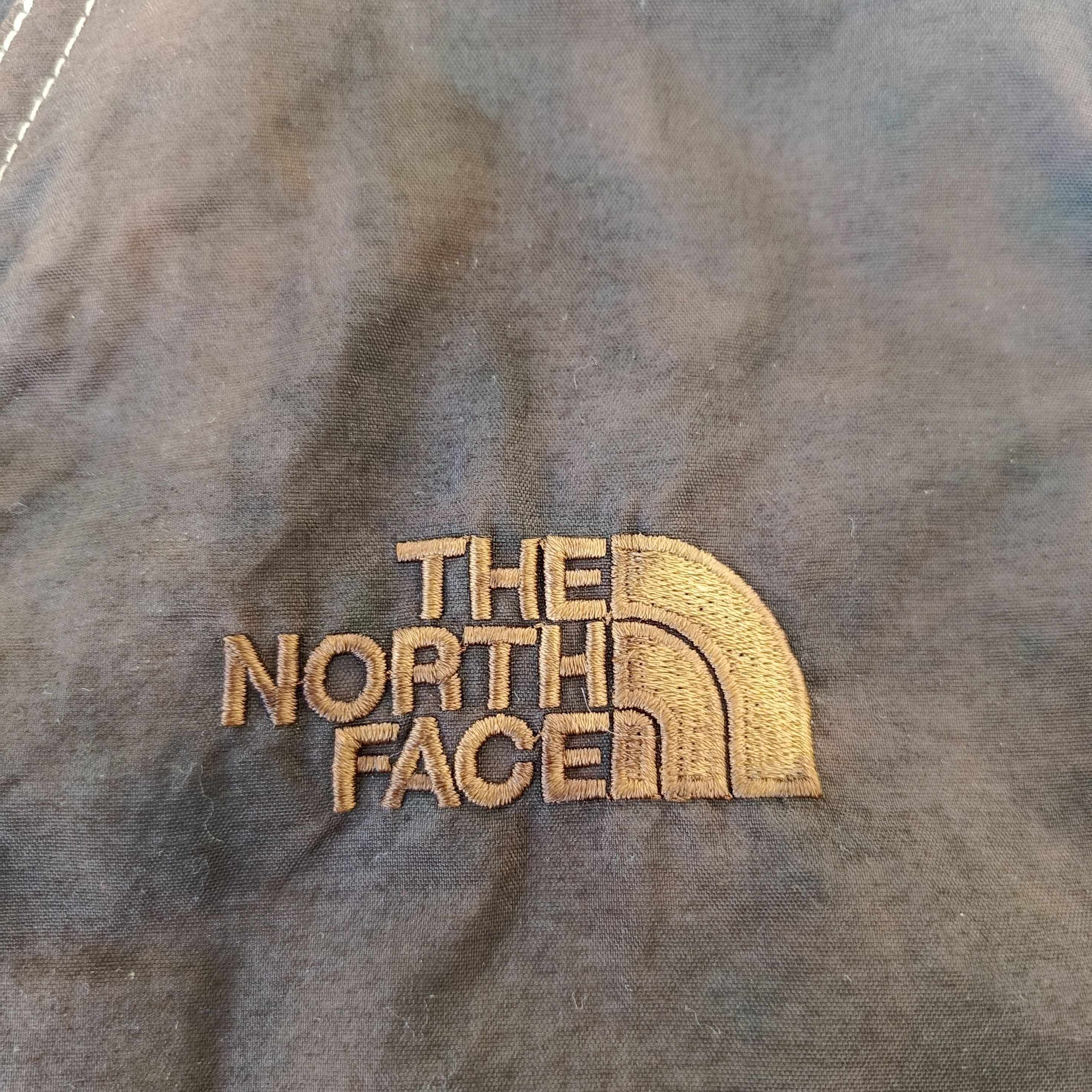 The North Face The north face vests distressed Size US M / EU 48-50 / 2 - 4 Thumbnail