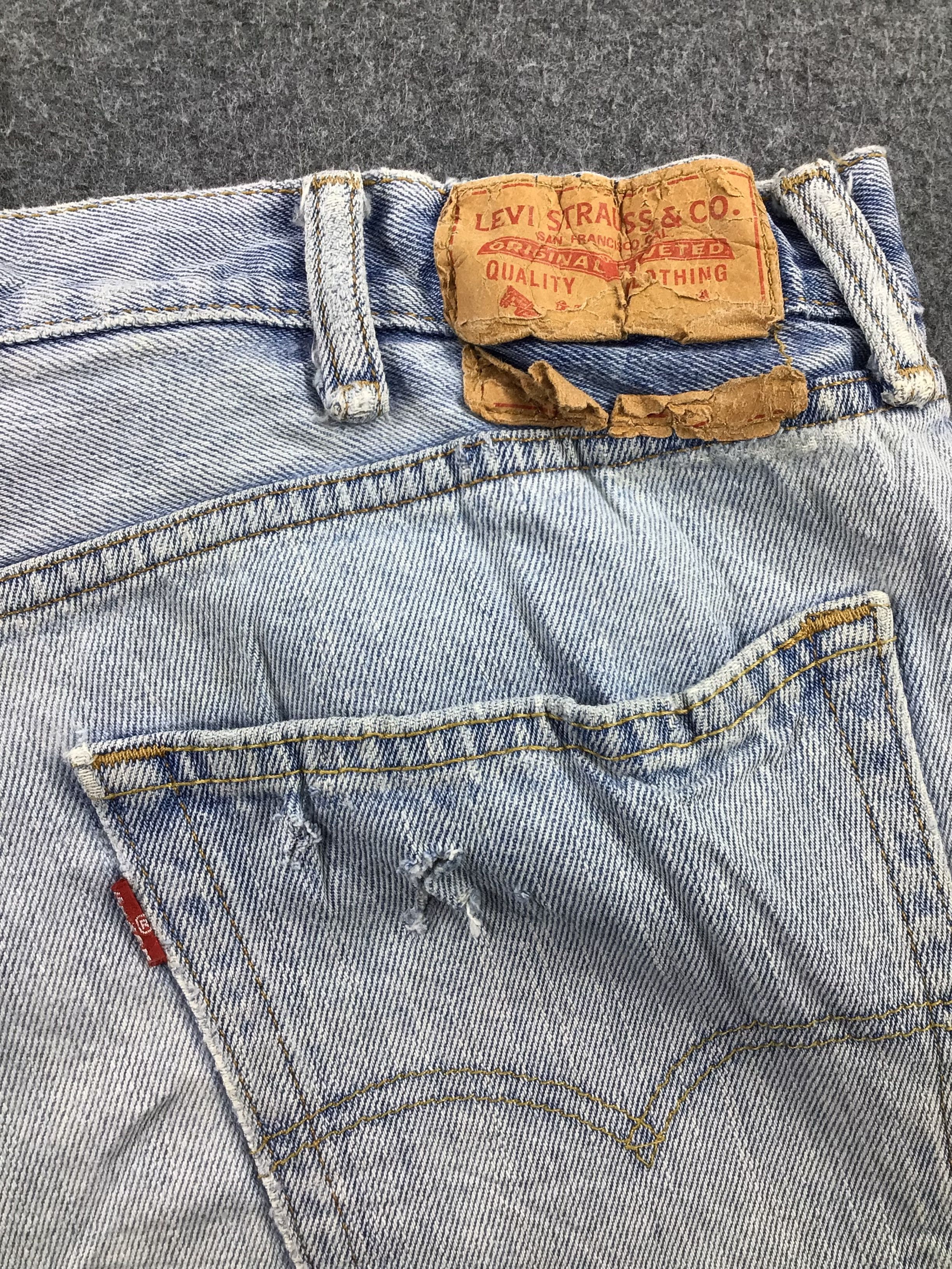 Levi's Vintage Levis 505 Jeans-J888 Size US 41 - 5 Thumbnail