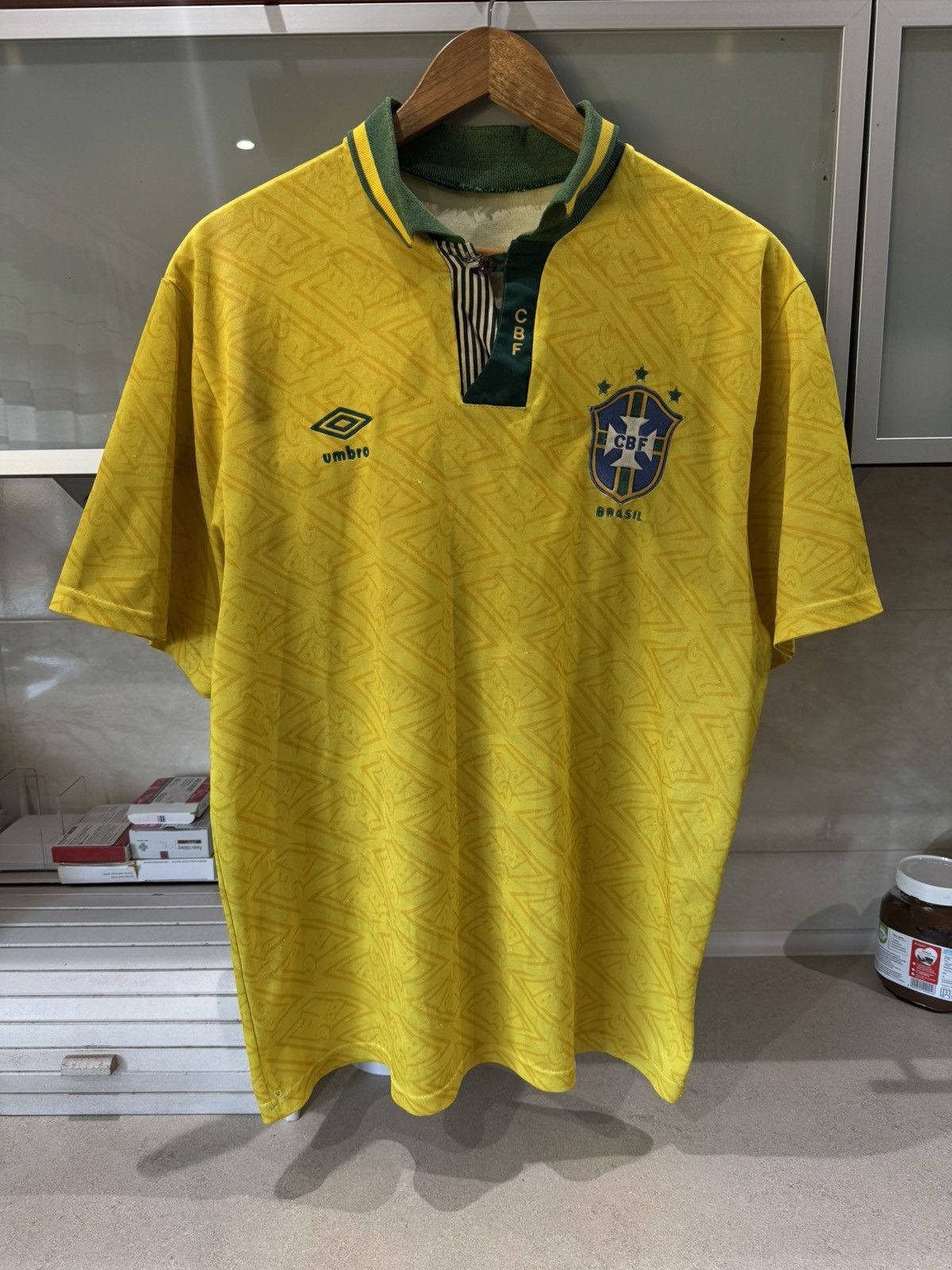 Umbro Vintage 1991/1993 Brasil home jersey Size US L / EU 52-54 / 3 - 1 Thumbnail