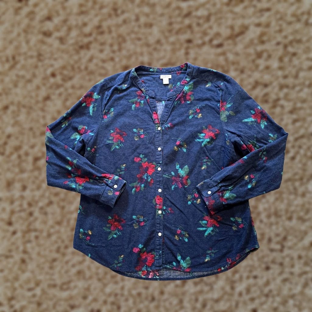 Vintage L.L. Bean Top Womens Large Blue Flannel Floral Button Long Sleeve Casual Outdoors Shirt Size L / US 10 / IT 46 - 1 Thumbnail