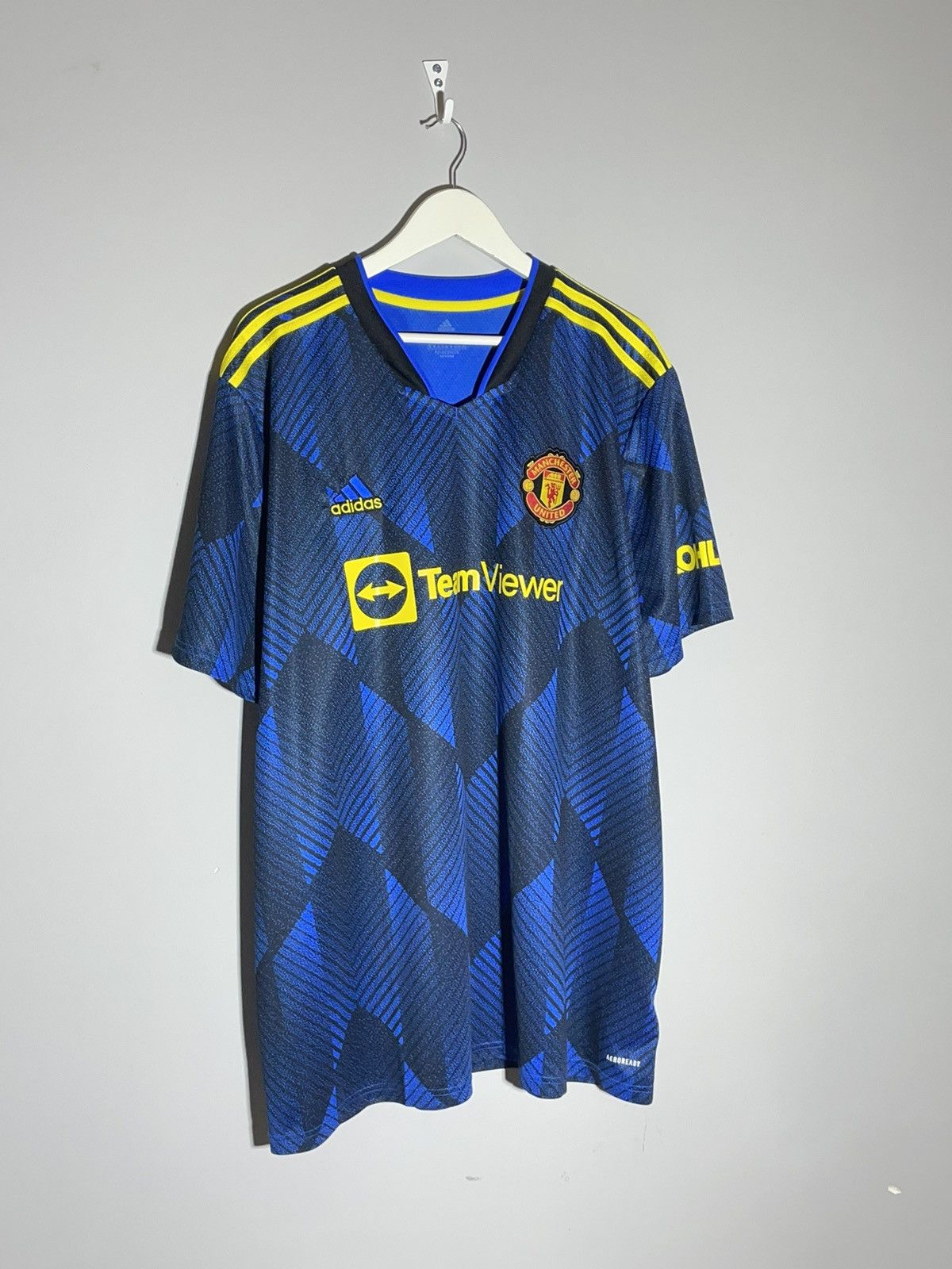 Adidas Manchester United 2021/22 Third Y2k Blokecore Football Shirt Size US XXL / EU 58 / 5 - 2 Thumbnail