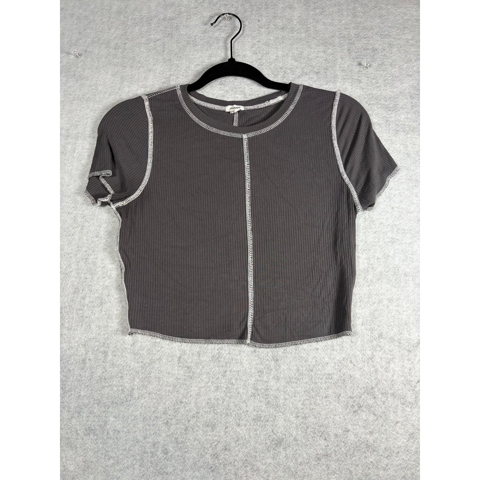 Garage Garage Ribbed Crop Top Gray Fitted Y2K Tee Size Medium #0423 Size M / US 6-8 / IT 42-44 - 1 Thumbnail
