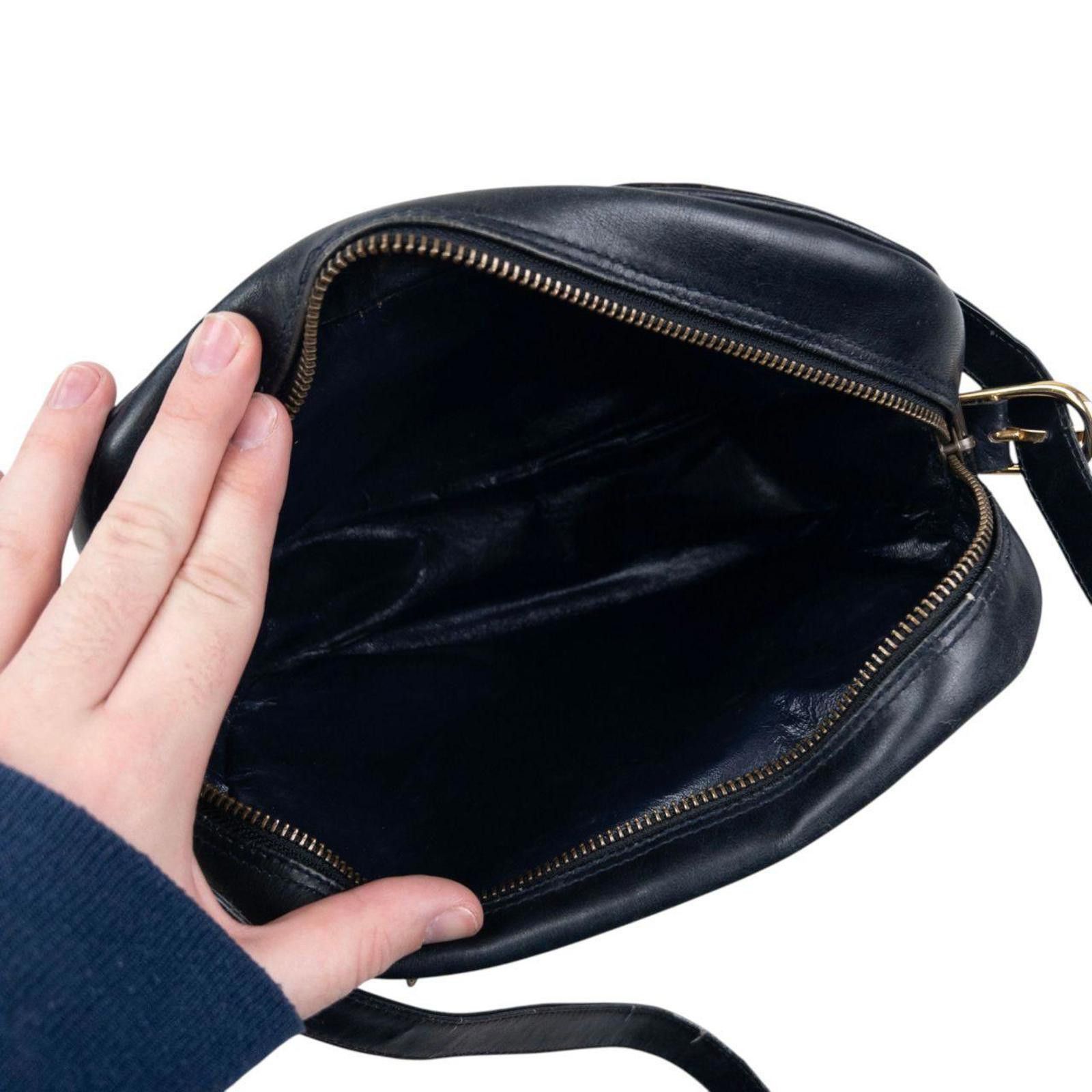 Gucci Vintage Gucci Monogram Crossbody Bag Size ONE SIZE - 5 Thumbnail