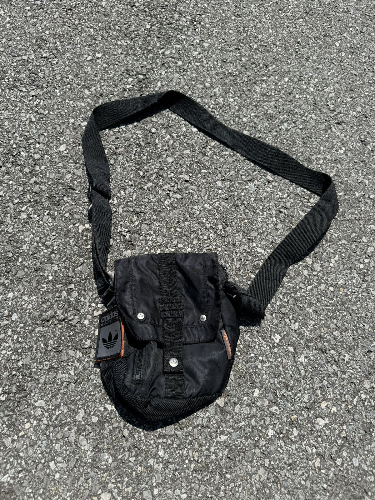Adidas Adidas Safety 00s vintage shoulder bag y2k black logo | Grailed 