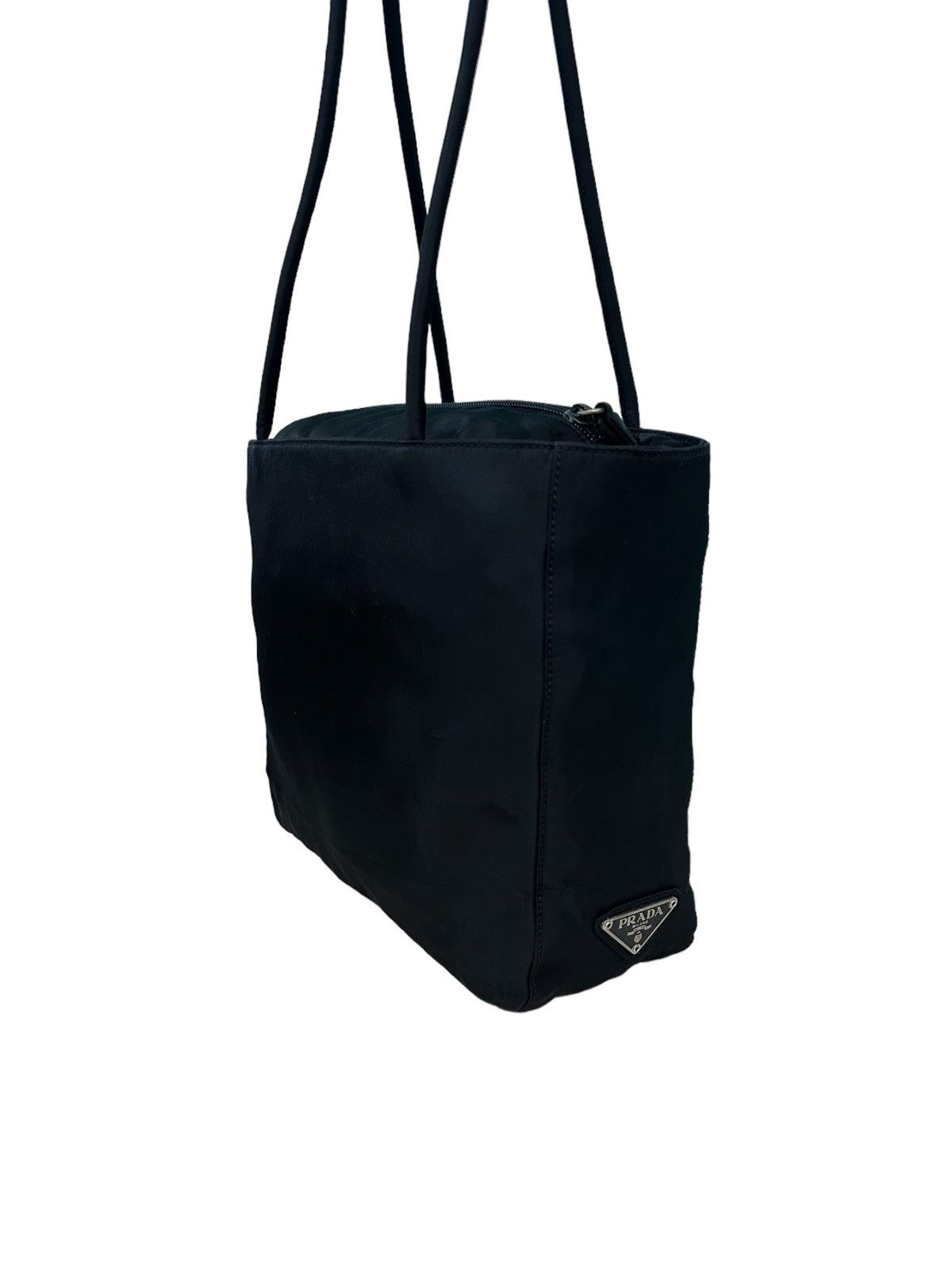 Prada × Vintage AUTHENTIC VINTAGE PRADA BLACK NYLON TOTE BAG Size ONE SIZE - 2 Thumbnail