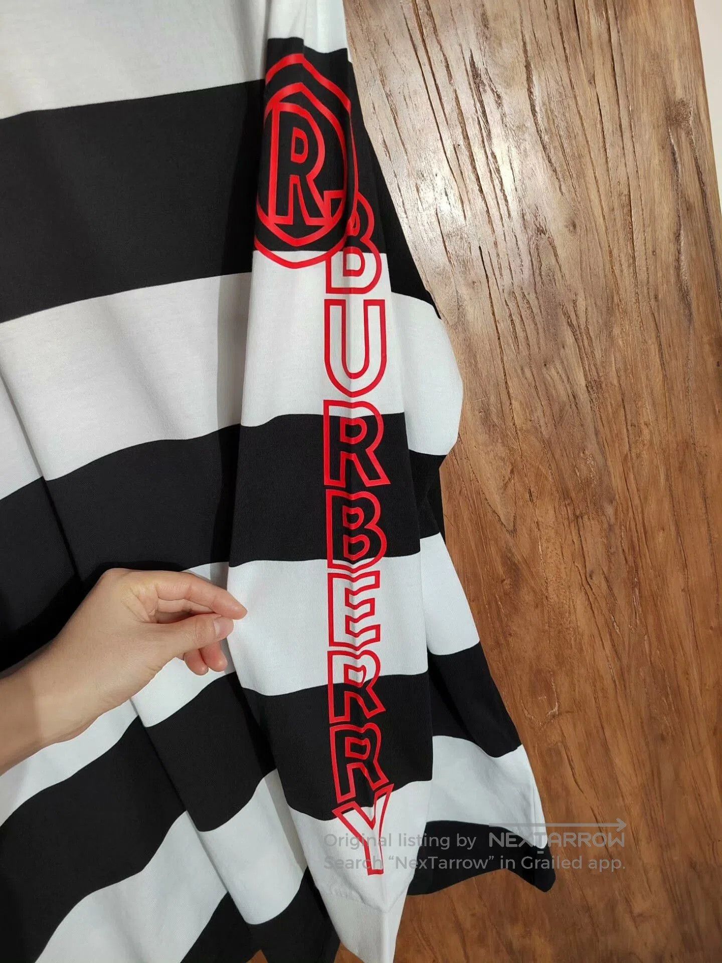 Burberry Burberry Striped Long Sleeve T-Shirt. Size US M / EU 48-50 / 2 - 5 Thumbnail