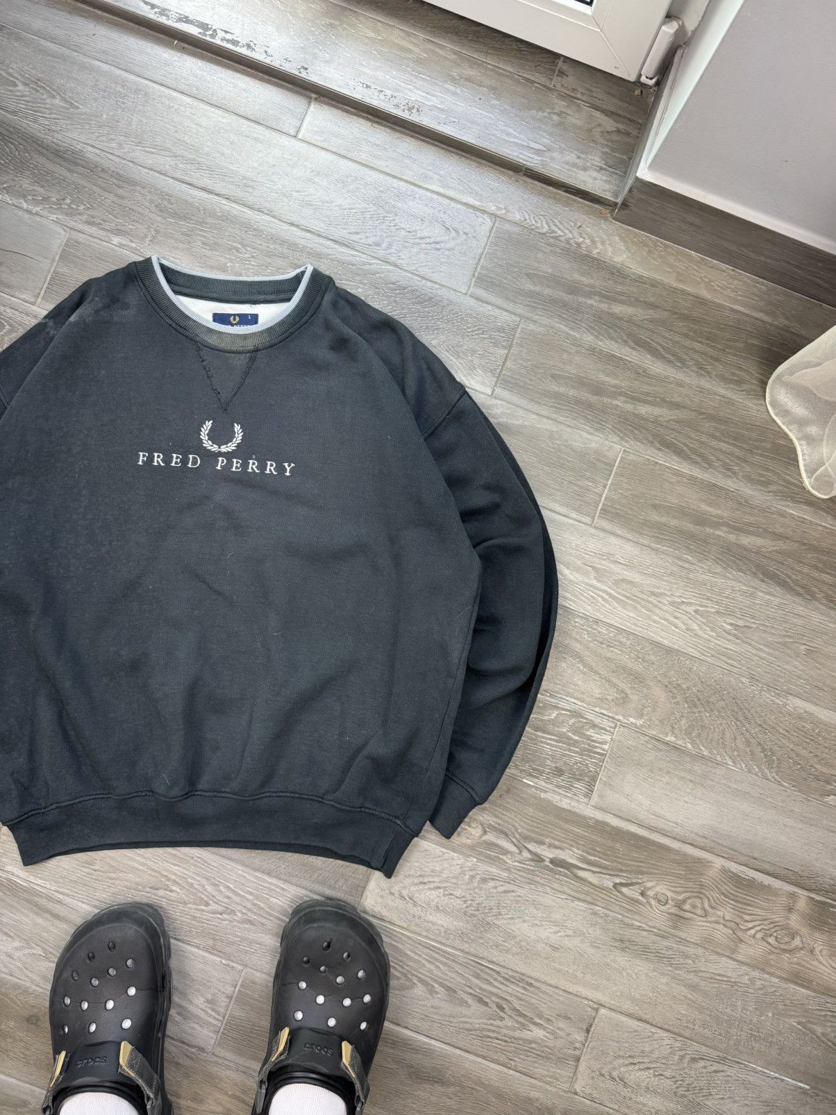 Fred Perry Vintage Fred Perry Centre Logo Archive Sweatshirt Size US L / EU 52-54 / 3 - 3 Thumbnail