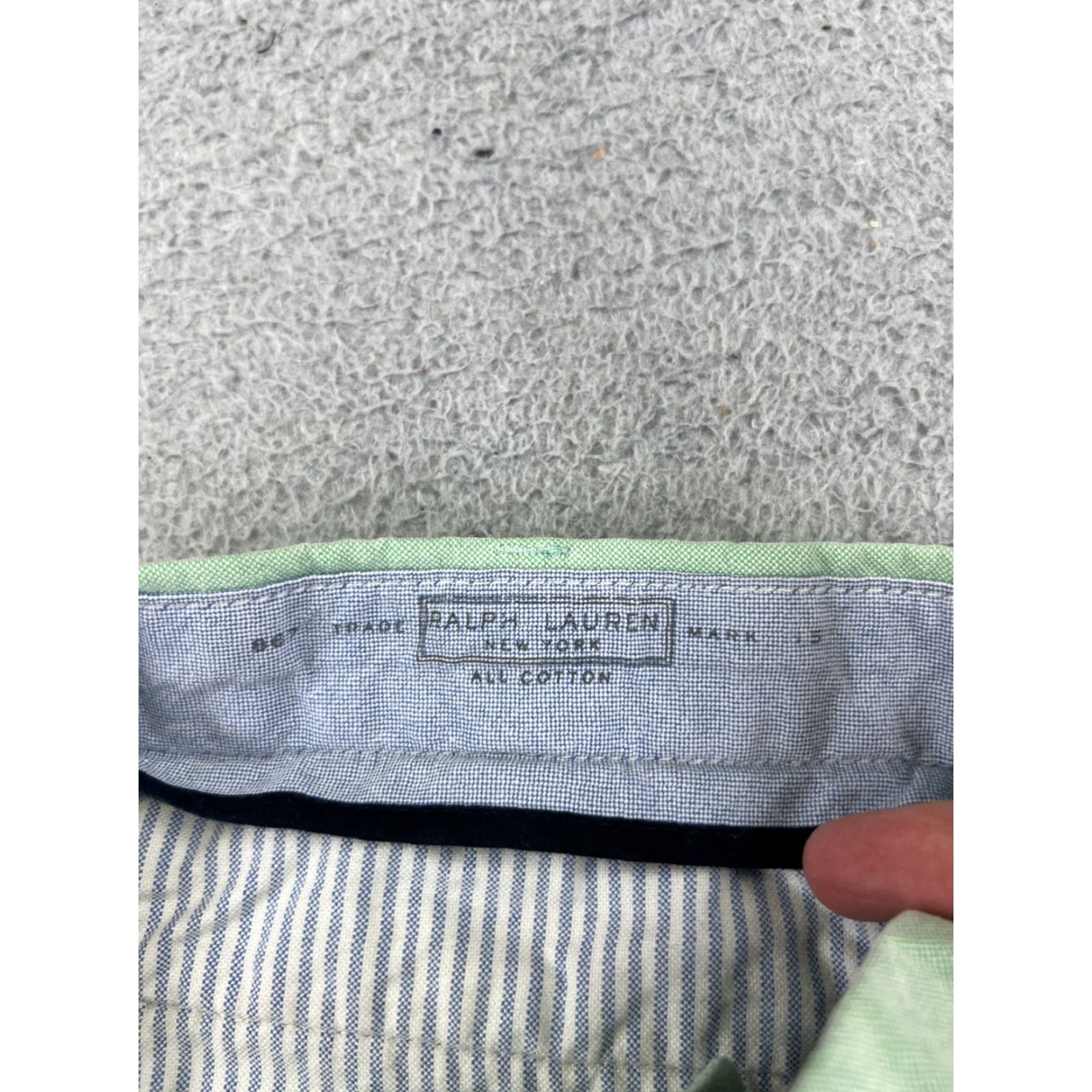 Polo Ralph Lauren Polo Ralph Lauren Shorts Men 32 Green 100% Cotton Woven Bermuda Casual Pants Adjustable Zip Flat Front Pocket Regular? Size US XS / EU 42 / 0 - 3 Thumbnail