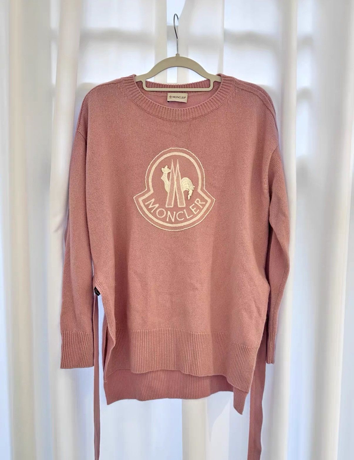 Moncler Moncler pink wool sweater J38 Size M / US 6-8 / IT 42-44 - 1 Thumbnail