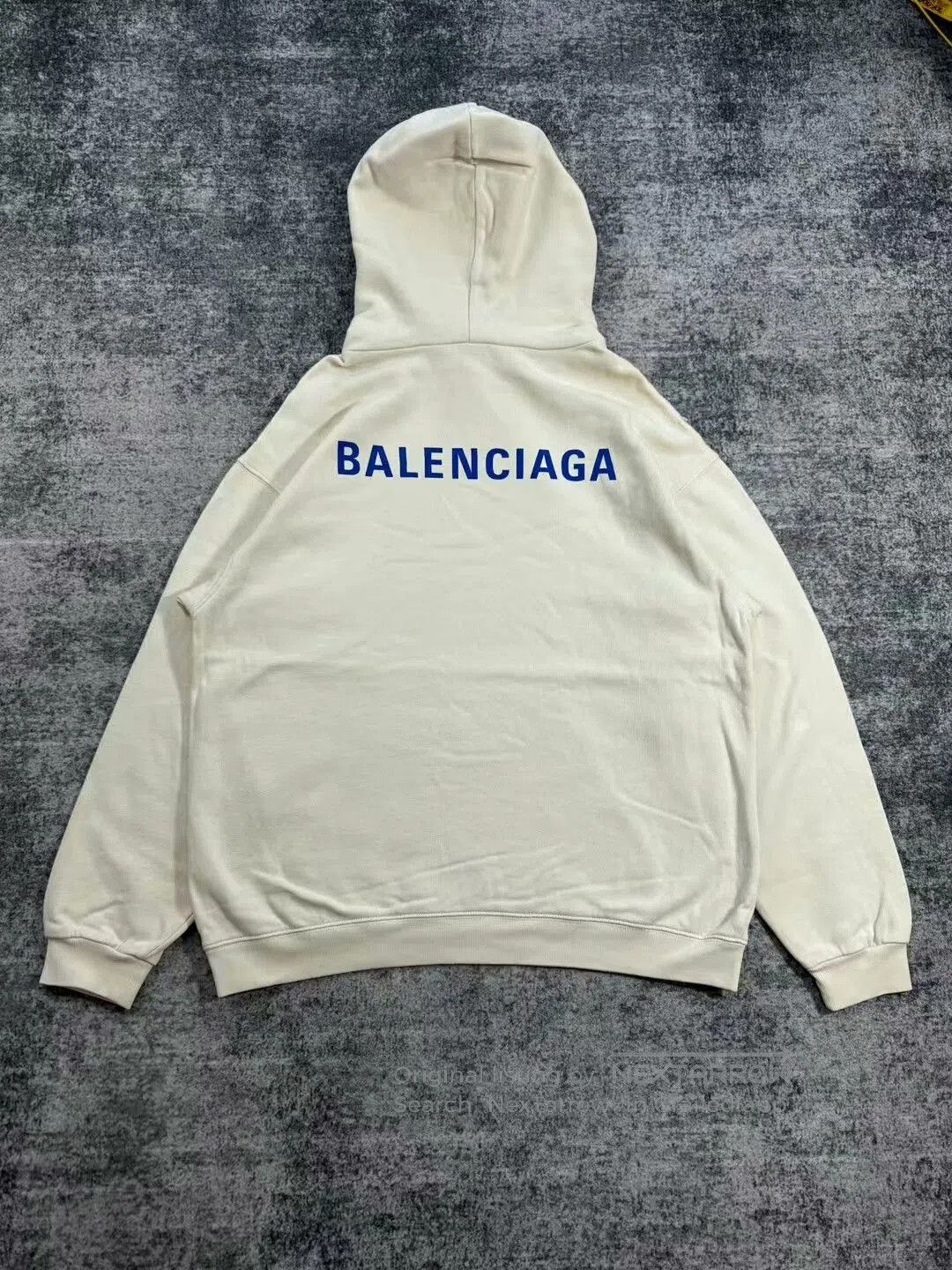 Balenciaga balenciaga logo hoodie in ivory color. Size US XS / EU 42 / 0 - 3 Thumbnail