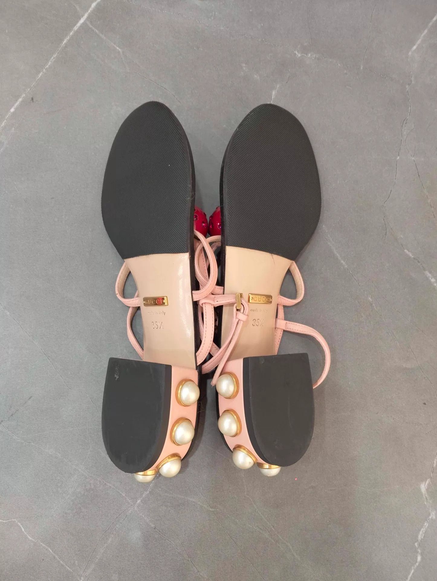 Gucci Gucci Cherry Flat Sandals EU 35.5 Size US 5 / IT 35 - 3 Thumbnail