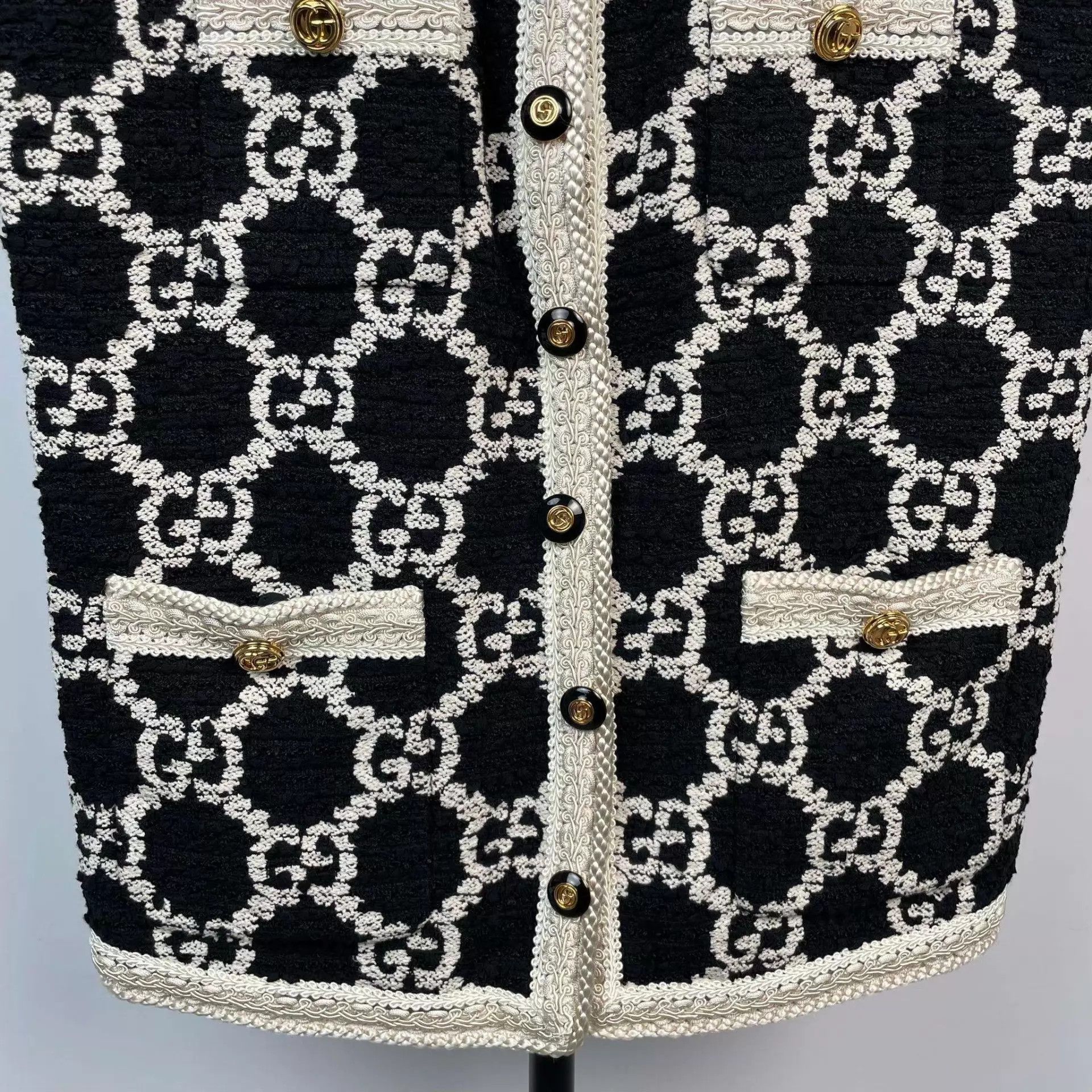Gucci Gucci 98 New Knit Vest Size 36 Size XS / US 0-2 / IT 36-38 - 9 Thumbnail