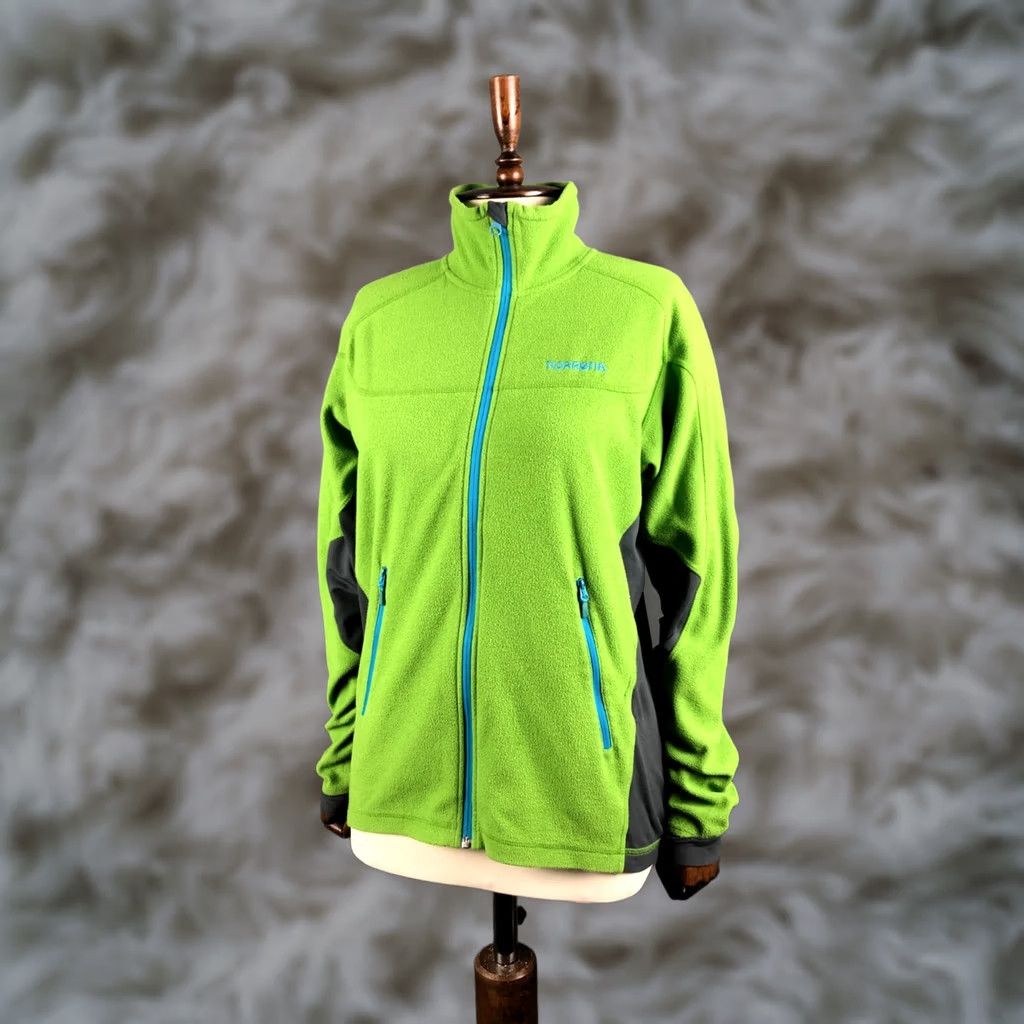 Vintage Norrona Falketind Warm Jacket Polyester Green Women Size M Size M / US 6-8 / IT 42-44 - 1 Thumbnail