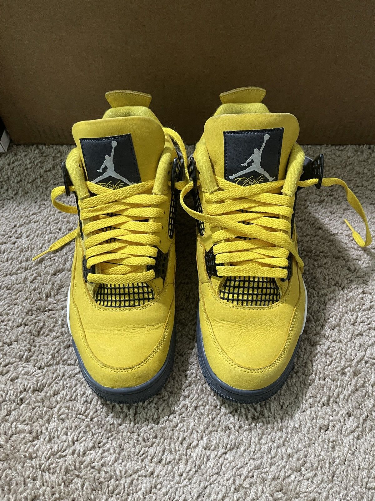 Jordan Brand Jordan 4 Retro Lightning 2021 Release Size 8US Size US 8 / EU 41 - 3 Thumbnail