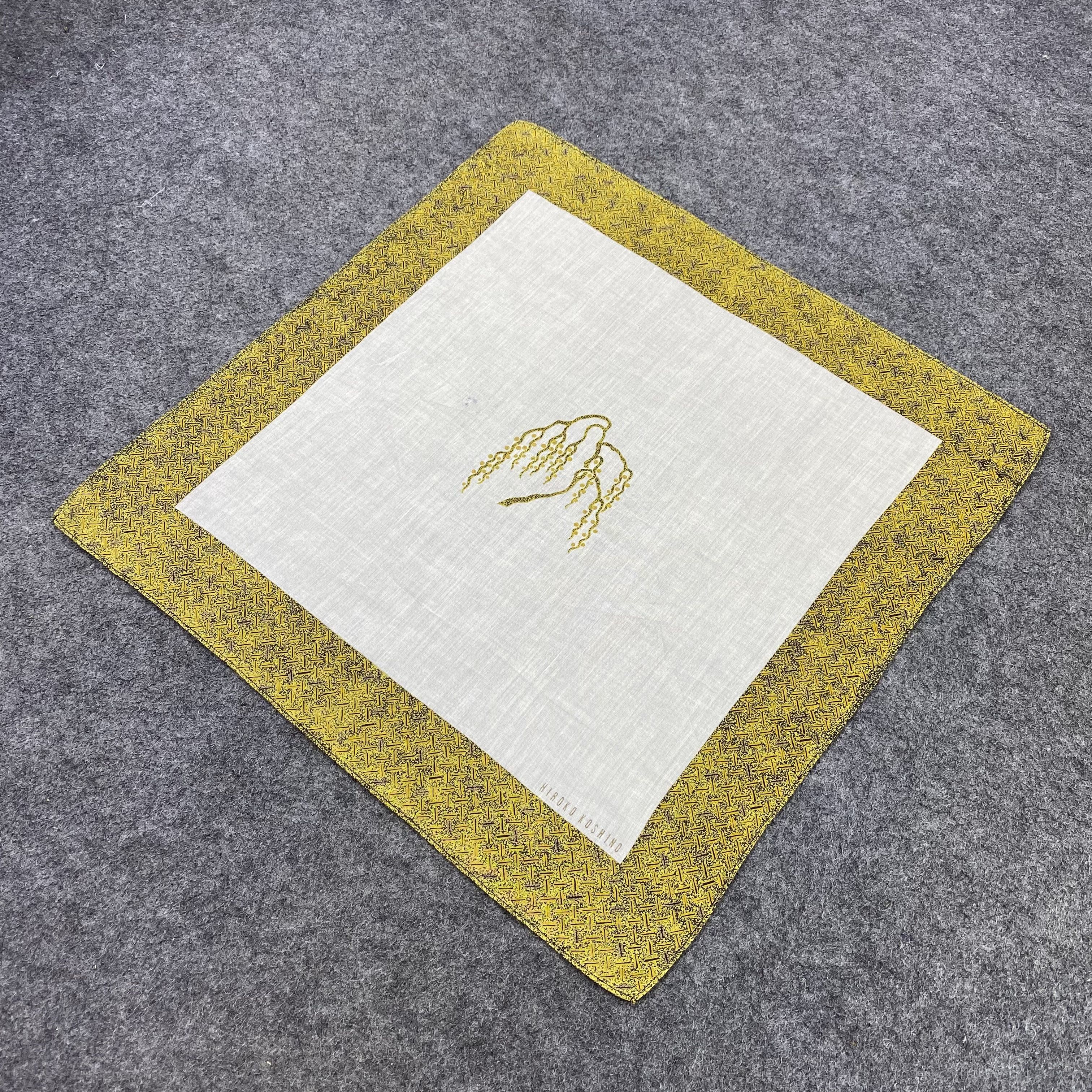 Japanese Brand Hiroko Koshino Handkerchief / Bandana / Neckerchief-B2328 Size ONE SIZE - 4 Thumbnail