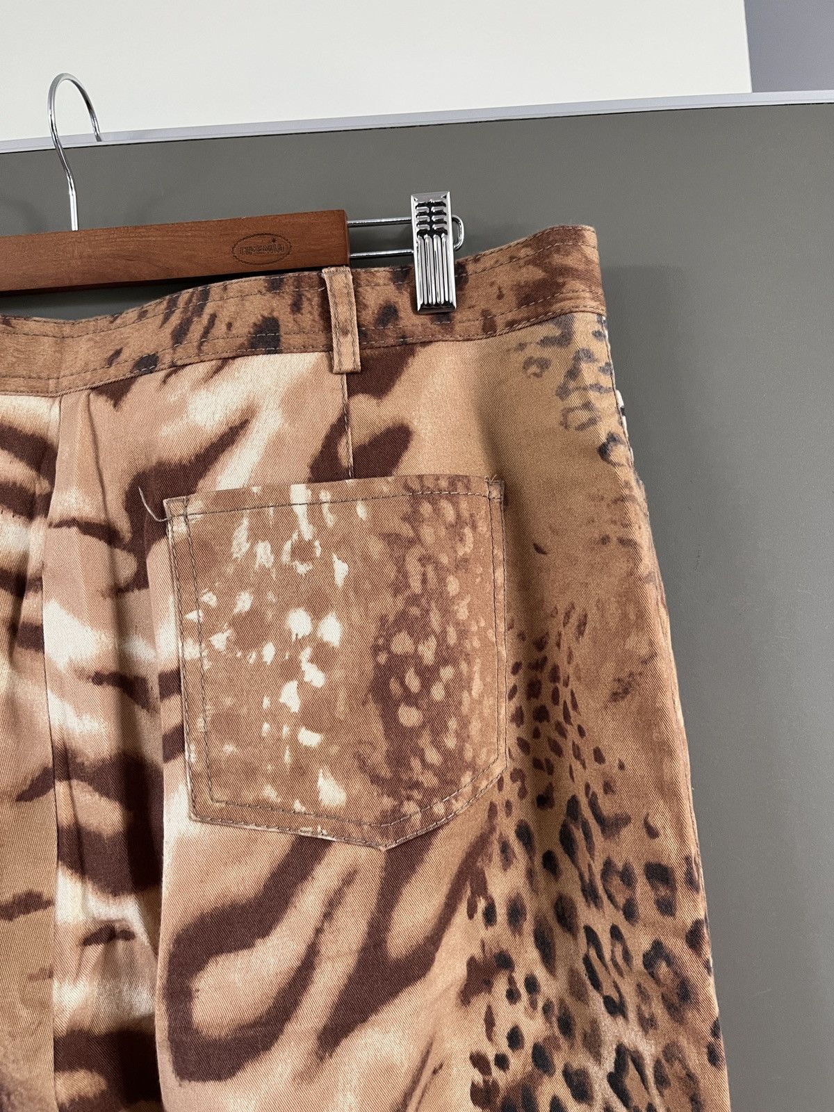 Ferre × Gianfranco Ferre Gianfranco Ferre Leopard Pattern Print Pants Size US 38 / EU 54 - 18 Thumbnail