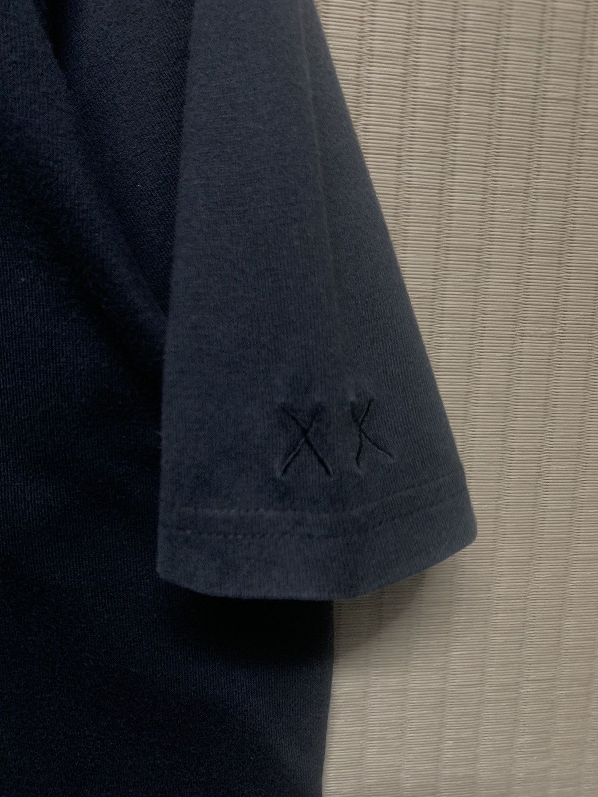 Kaws Original Fake Neon Kaws Present Big Print Faded T-Shirt Size US L / EU 52-54 / 3 - 3 Thumbnail