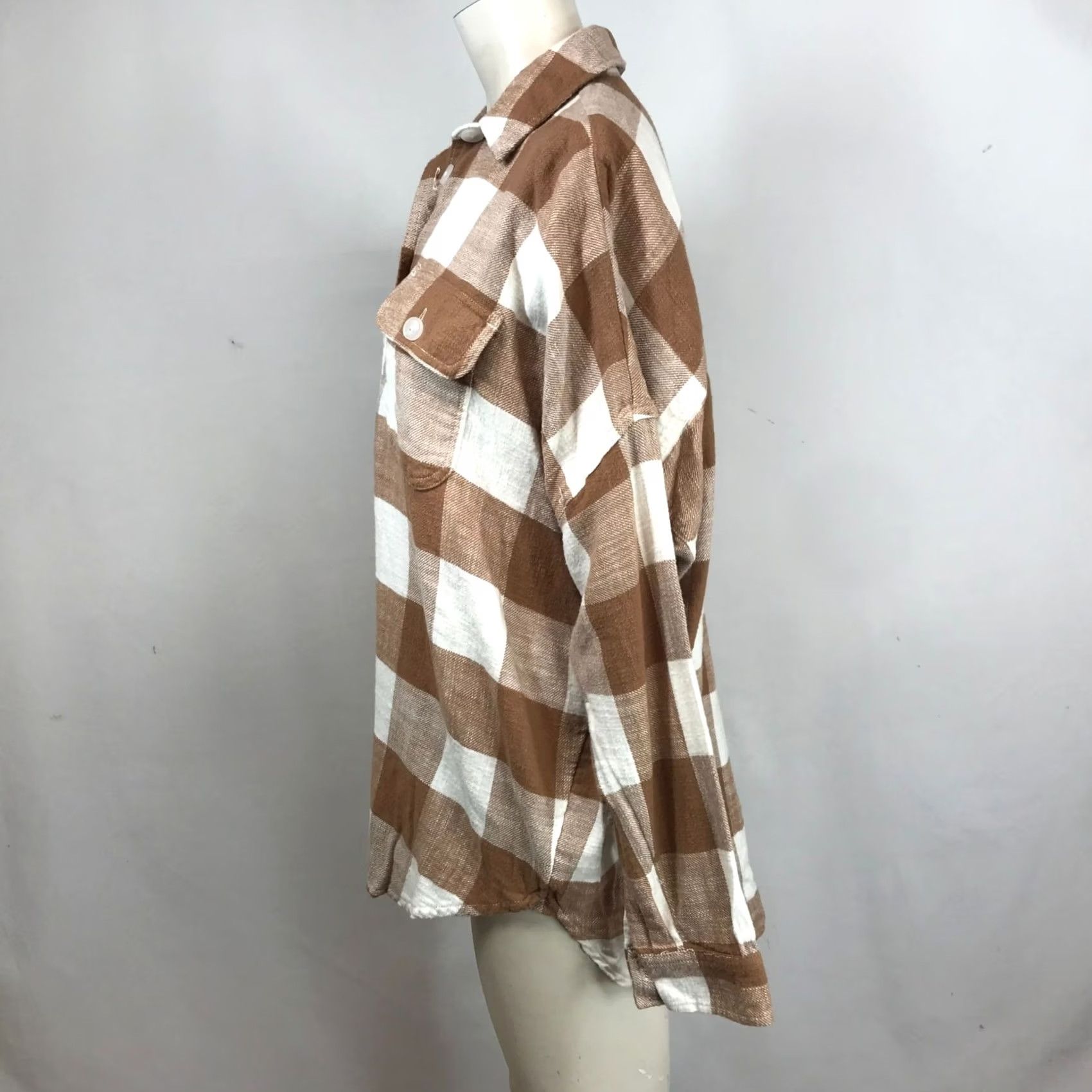 American Eagle Outfitters AMERICAN EAGLE - Womens SMALL - BROWN/WHITE LONG SLEEVE PULLOVER FLANNEL SHIRT Size S / US 4 / IT 40 - 6 Thumbnail