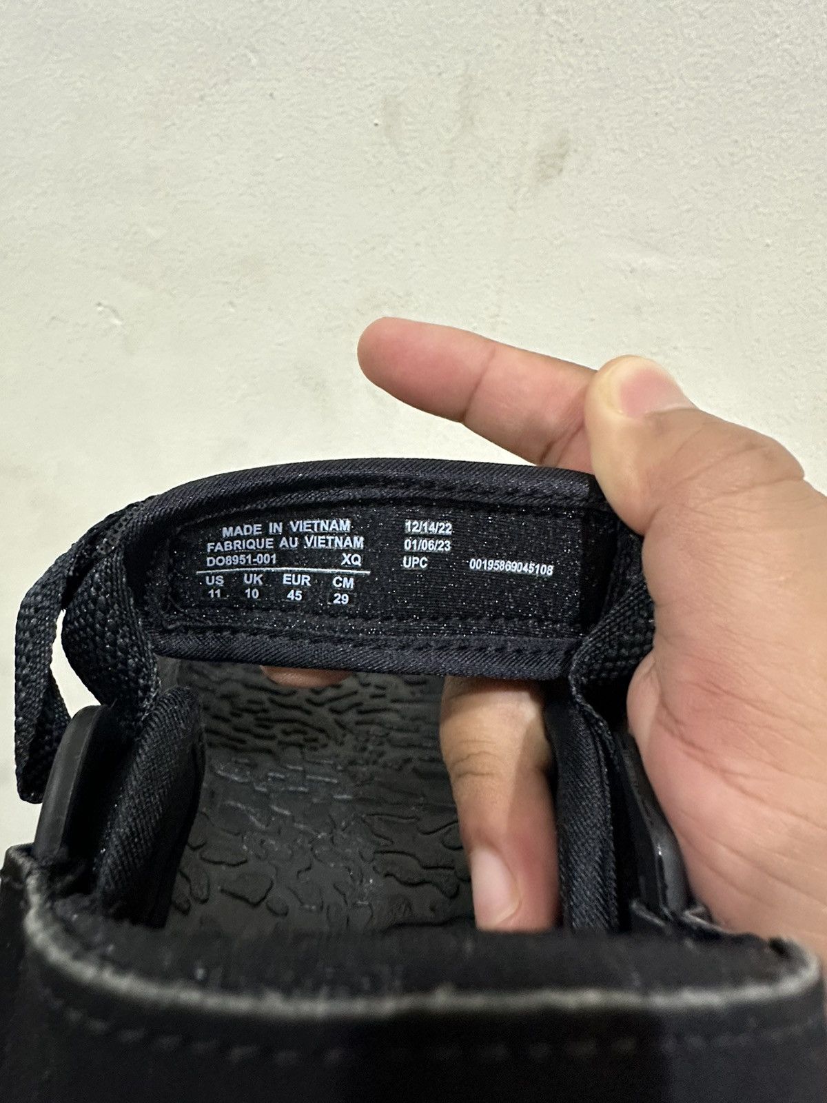 Nike ACG AIR Deschutz Black DS Size US 11 / EU 44 - 5 Thumbnail