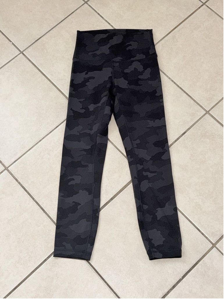 Lululemon Lululemon Wunder Train HR Crop Tight 23” Camo Gray SIZE 4 Size 27" / US 4 / IT 40 - 7 Thumbnail