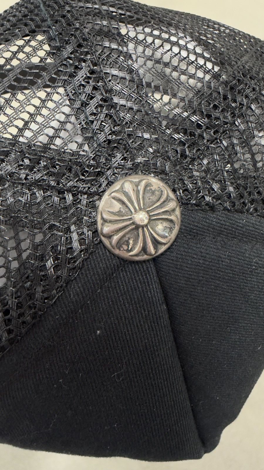 Chrome Hearts RARE!!Chrome Hearts Dover Street Market Trucker Hat Size ONE SIZE - 2 Thumbnail