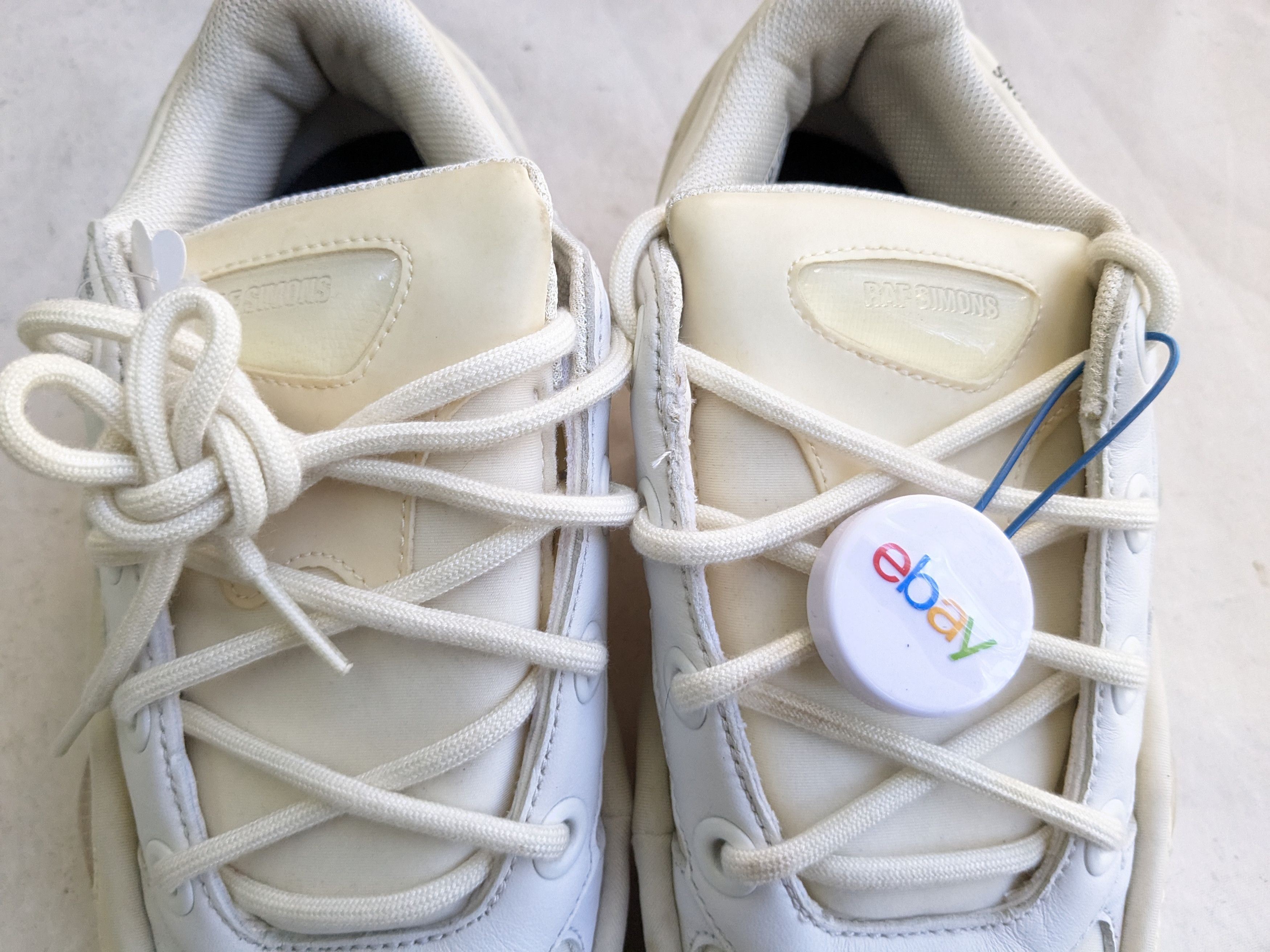 Adidas × Raf Simons Adidas x Raf Simons Ozweego Bunny 7.5 White Size US 7.5 / EU 40-41 - 3 Thumbnail