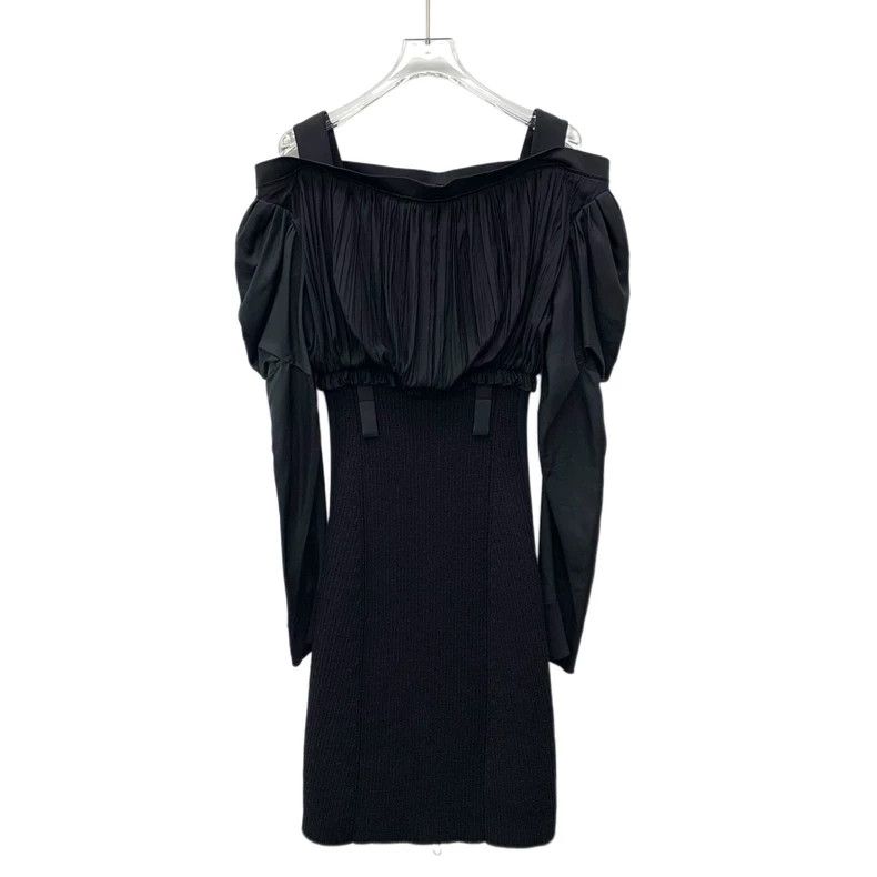 Louis Vuitton Louis Vuitton Black pleated off-the-shoulder silk long-sle Size XS / US 0-2 / IT 36-38 - 2 Thumbnail