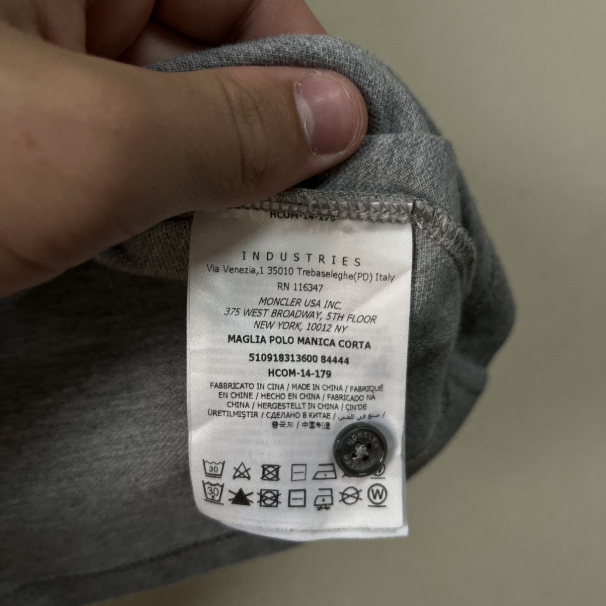 Moncler Moncler Polo T-shirt Size US S / EU 44-46 / 1 - 5 Thumbnail