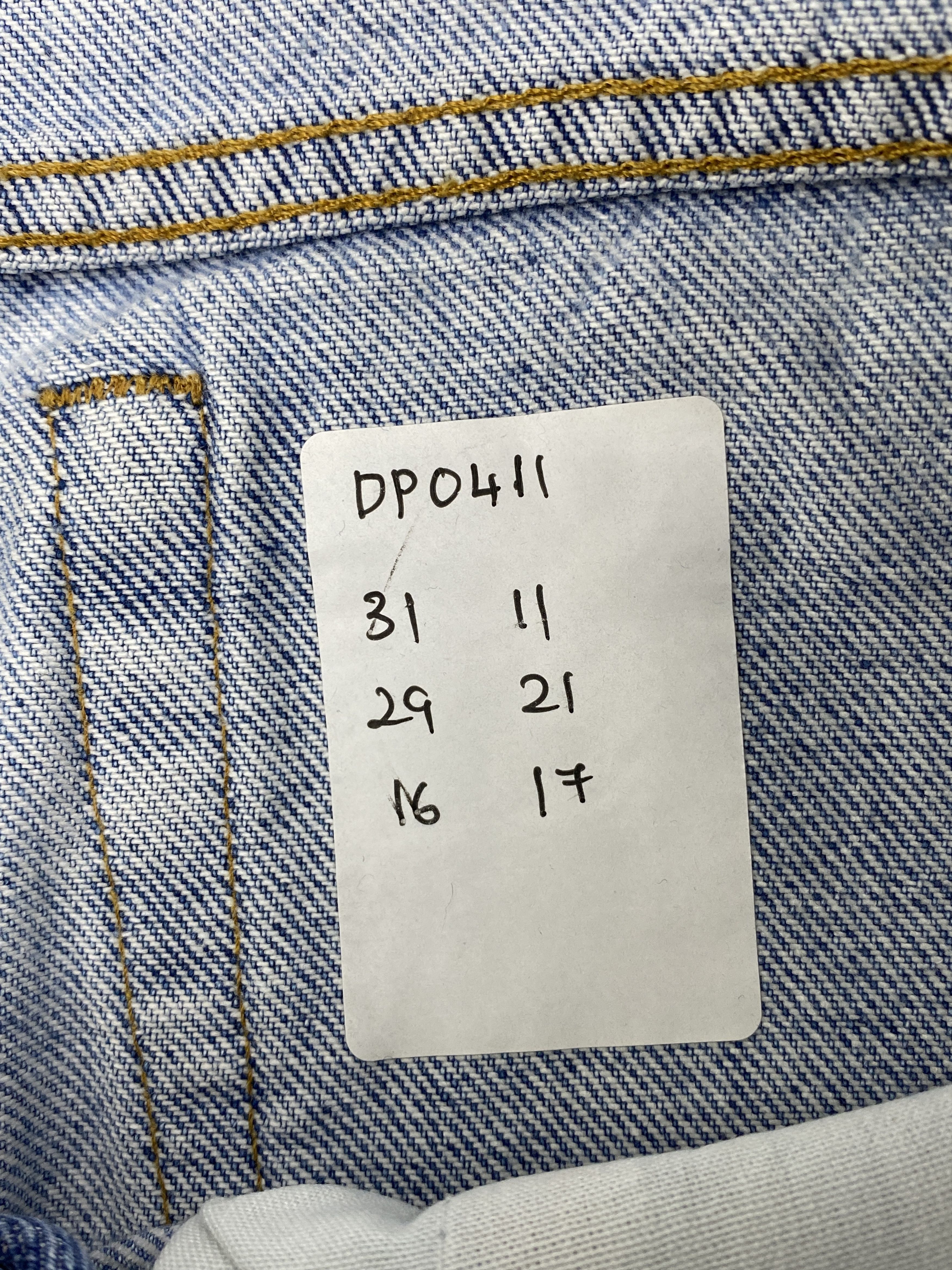Levi's × Vintage Vintage 90s Levis 505 Light Blue Washed Denim Jeans Size US 31 - 14 Thumbnail