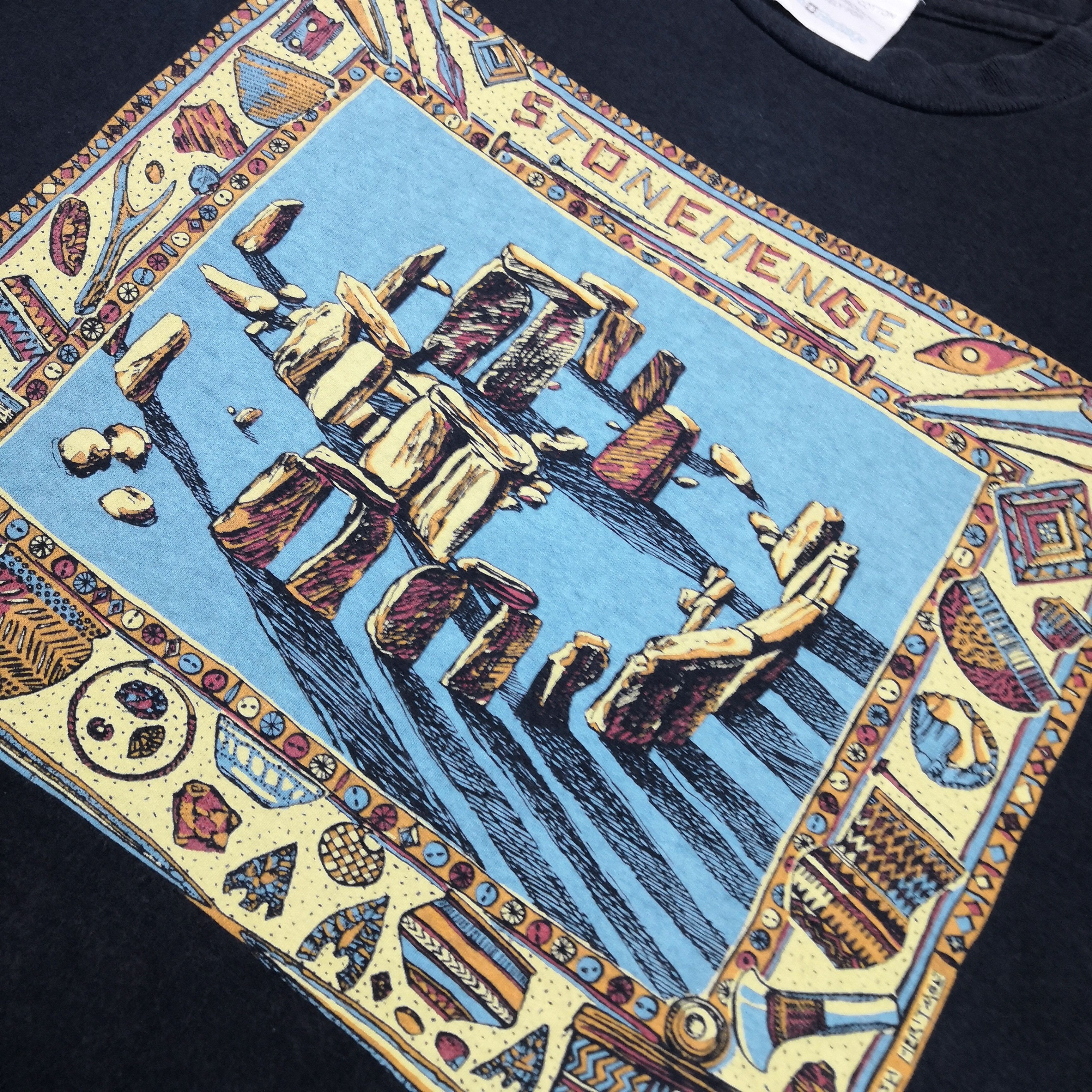 Vintage Vintage 90's Stonehenge T-shirt Pazuki for English Heritage Size US M / EU 48-50 / 2 - 5 Thumbnail