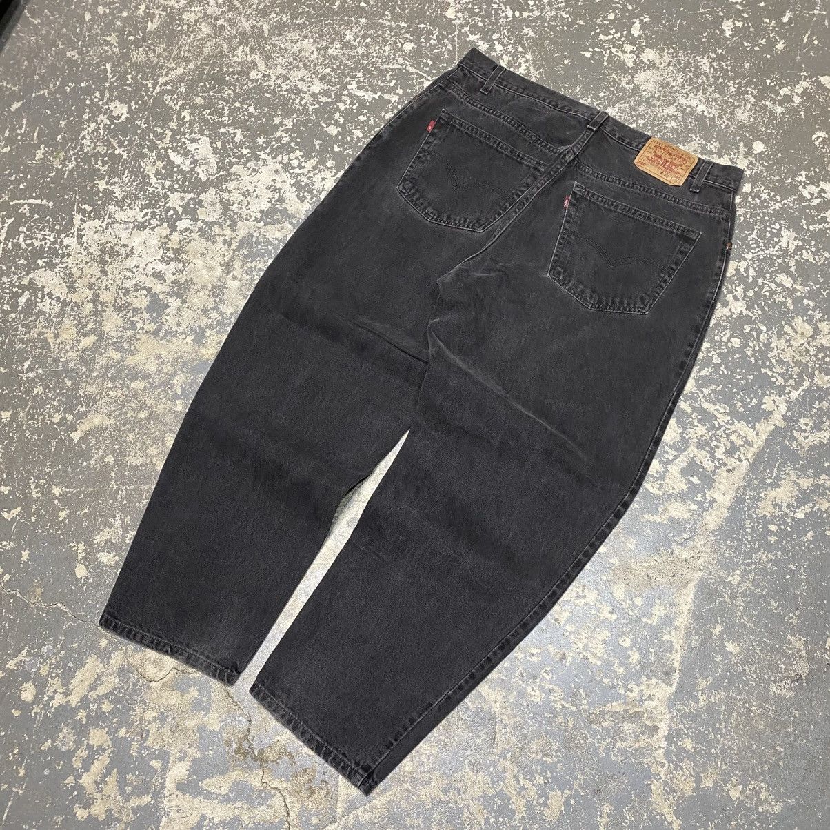 Japanese Brand × Levi's × Vintage Vintage Levi’s 560 Error Double Tab Pocket Black Jeans 90s Size US 38 / EU 54 - 7 Thumbnail