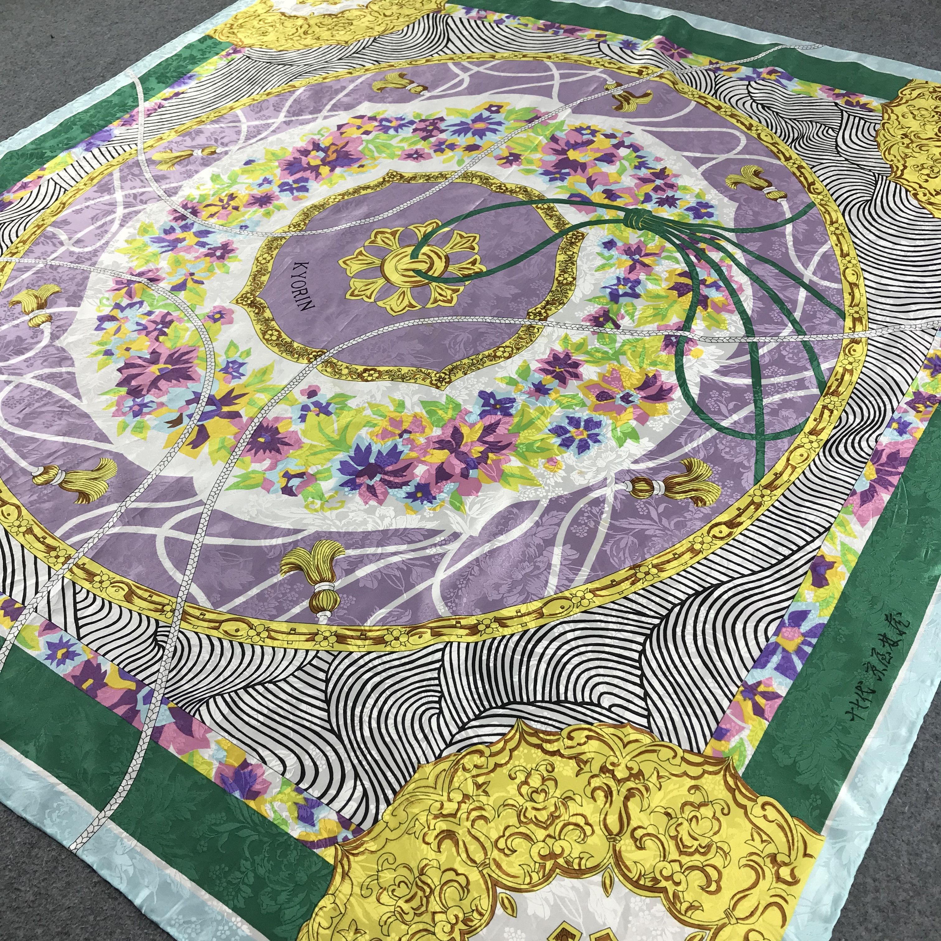 Japanese Brand Kyorin Luxury Floral Silk Scarf M125 Size ONE SIZE - 5 Thumbnail