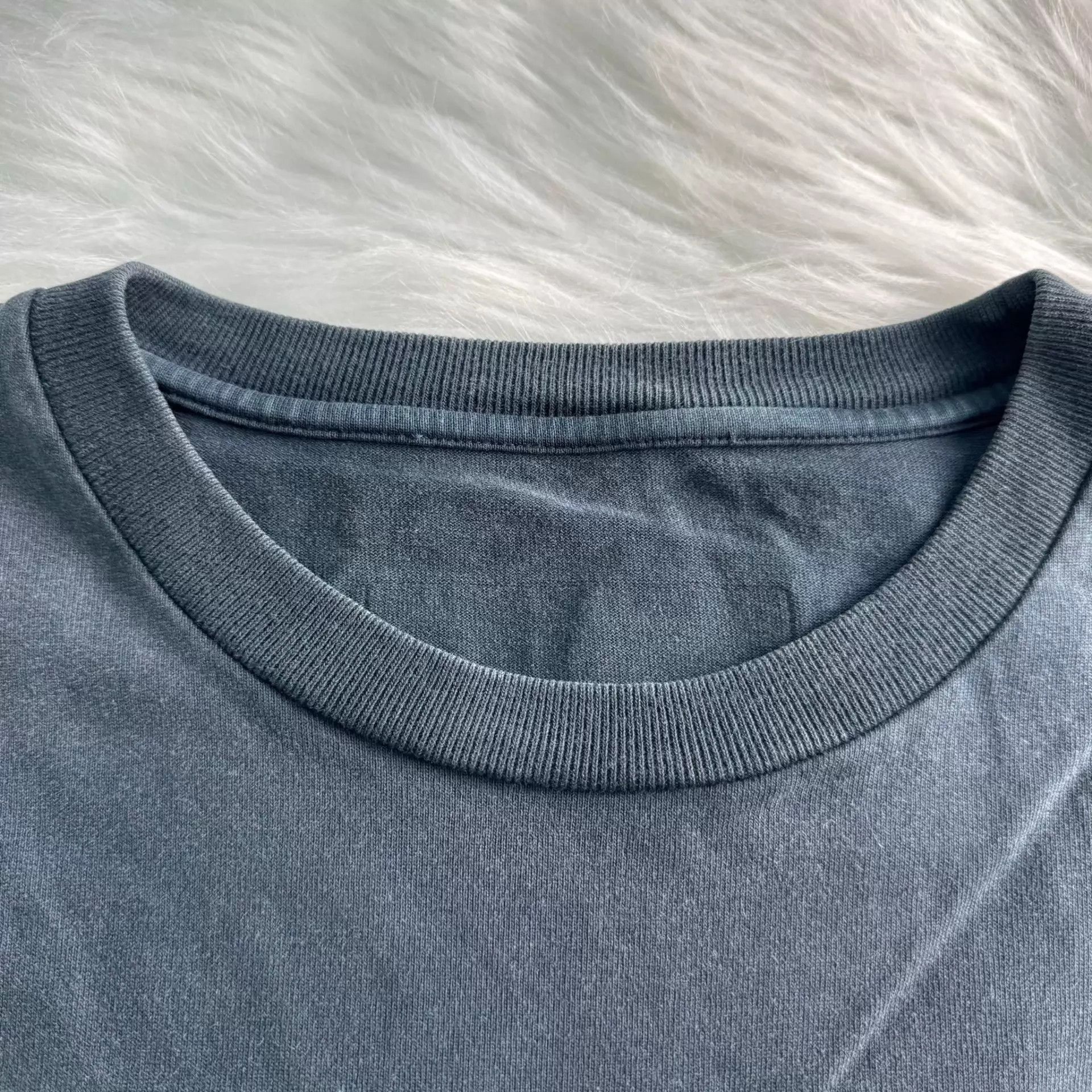 Louis Vuitton LV Cotton Short Sleeve Tee L Black & Gray 21 Size US L / EU 52-54 / 3 - 9 Thumbnail