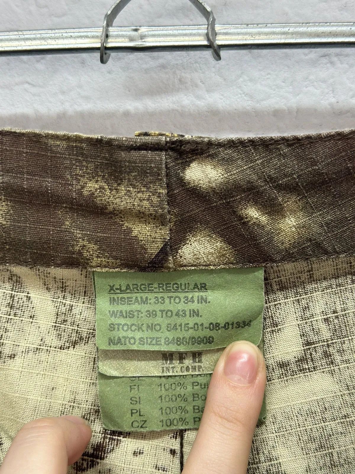 Vintage Vintage Real Tree style Baggy Japan Cargo pants Military Y2K Size US 36 / EU 52 - 18 Thumbnail