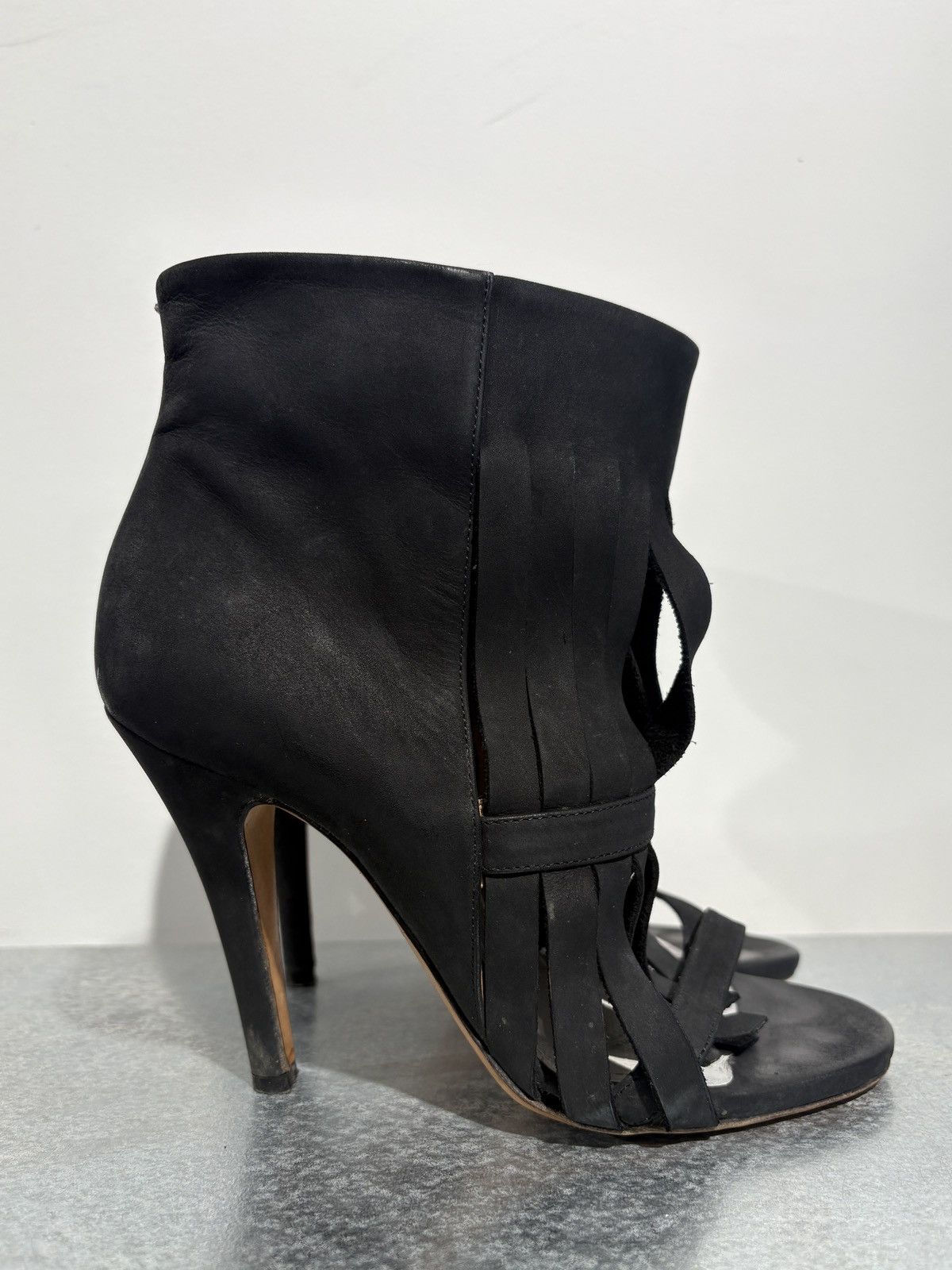 Maison Margiela Maison Martin Margiela Fringes Ankle Boots Size US 7 / IT 37 - 2 Thumbnail