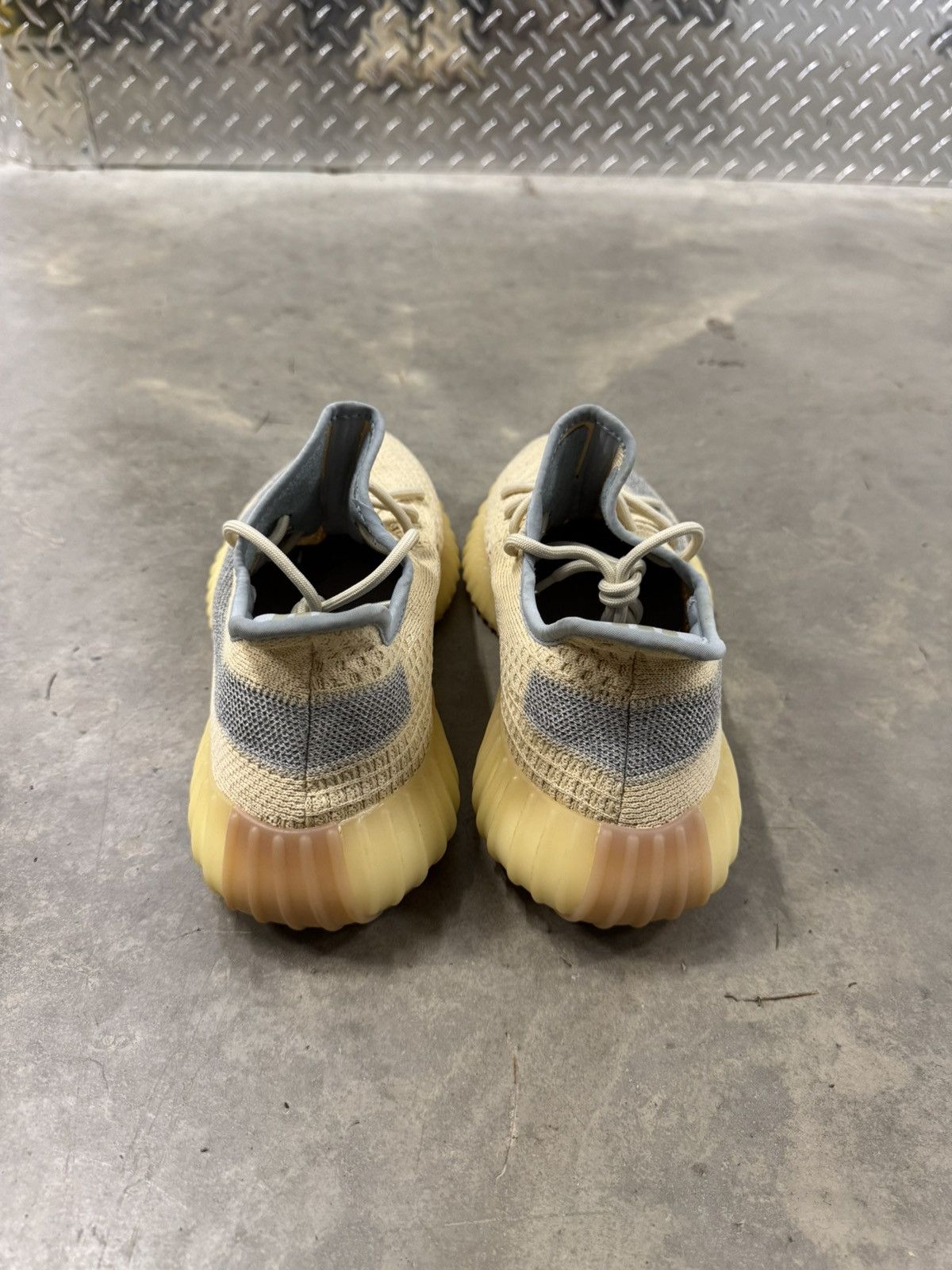 Adidas Adidas Yeezy 350 V2 Linen Size 10 Size US 10 / EU 43 - 5 Thumbnail